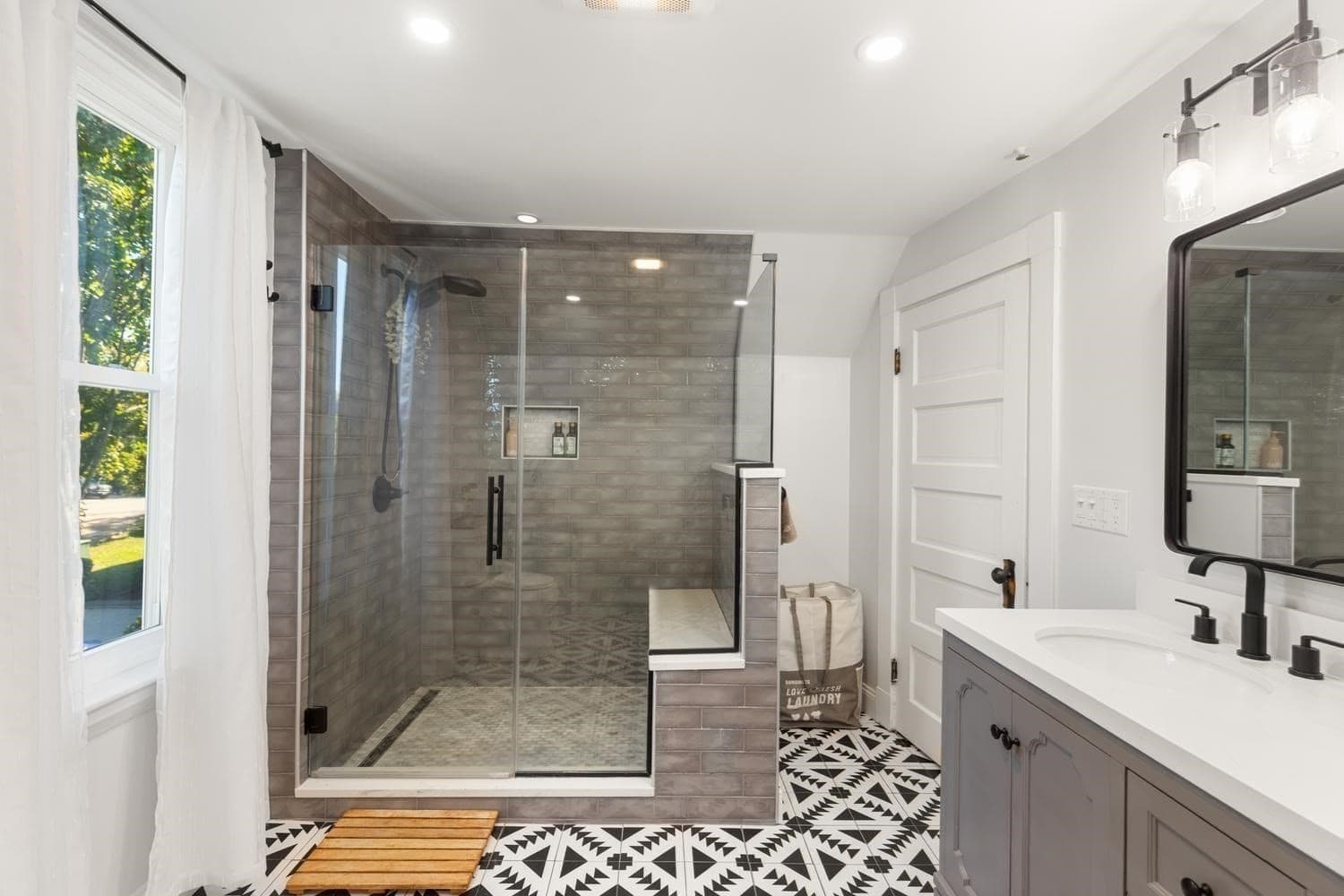Single Family Residence at 18 Taft St, Quincy MA 02169, Quincy, photo 30 of 40