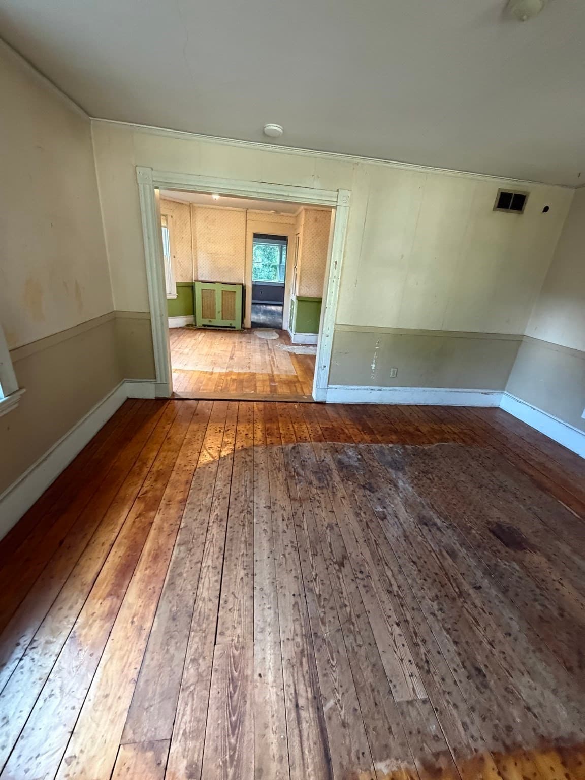 Single Family Residence at 1275 Washington Street, Walpole MA 02081, Walpole, photo 6 of 8
