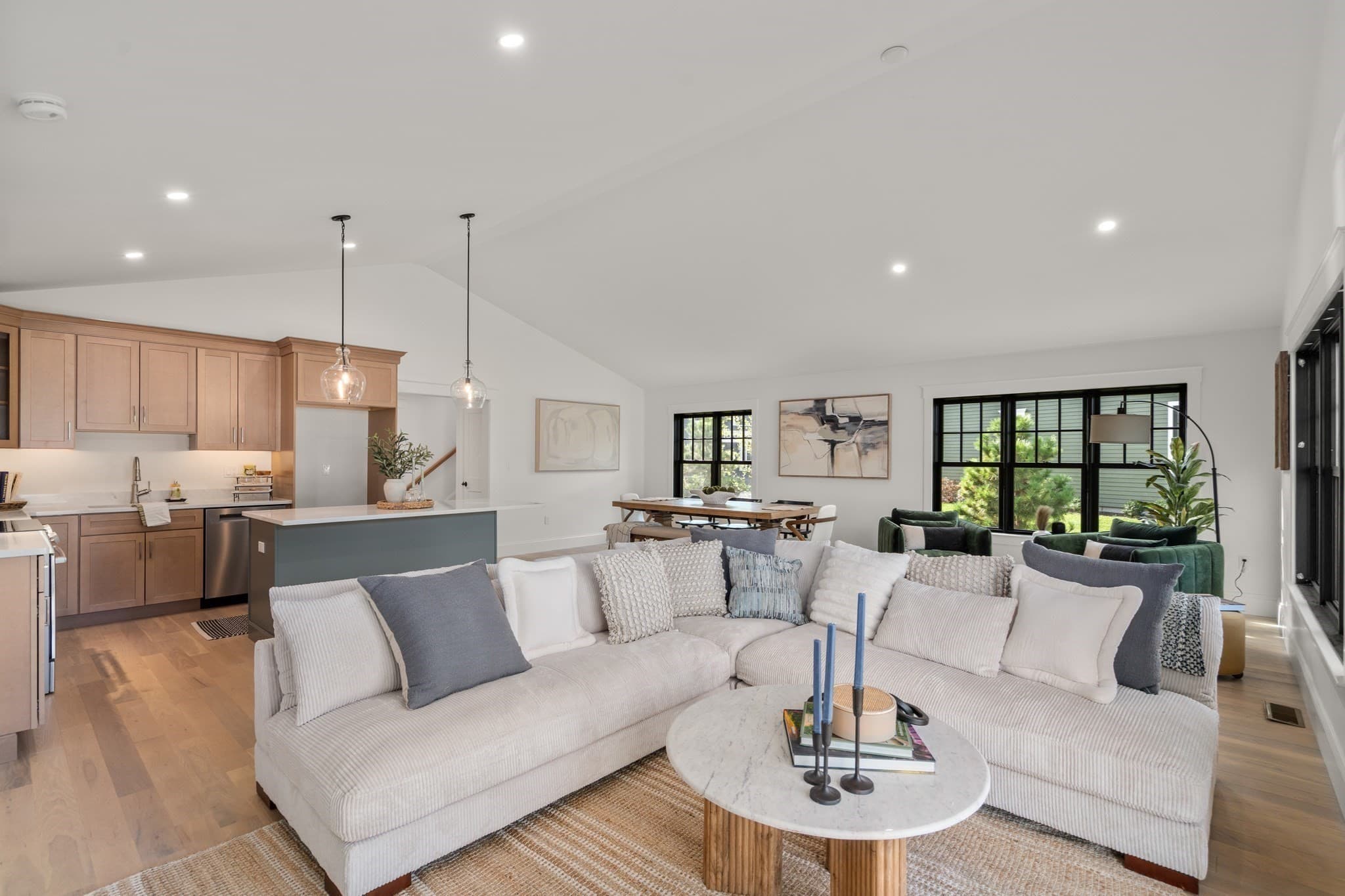 Condominium at 46 Sandwich Road # 46, Plymouth MA 02360, Plymouth, photo 2 of 42
