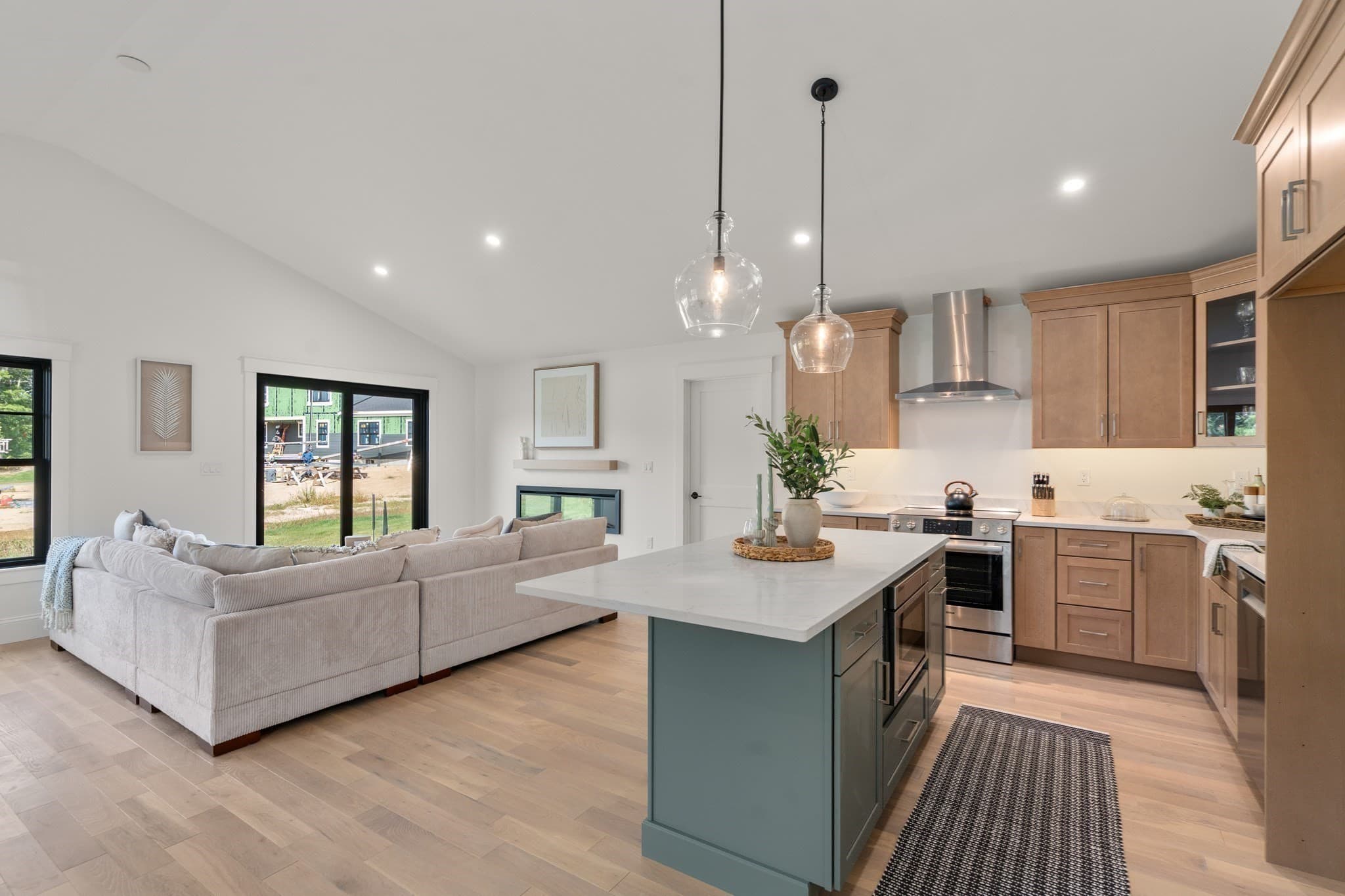Condominium at 46 Sandwich Road # 46, Plymouth MA 02360, Plymouth, photo 13 of 42