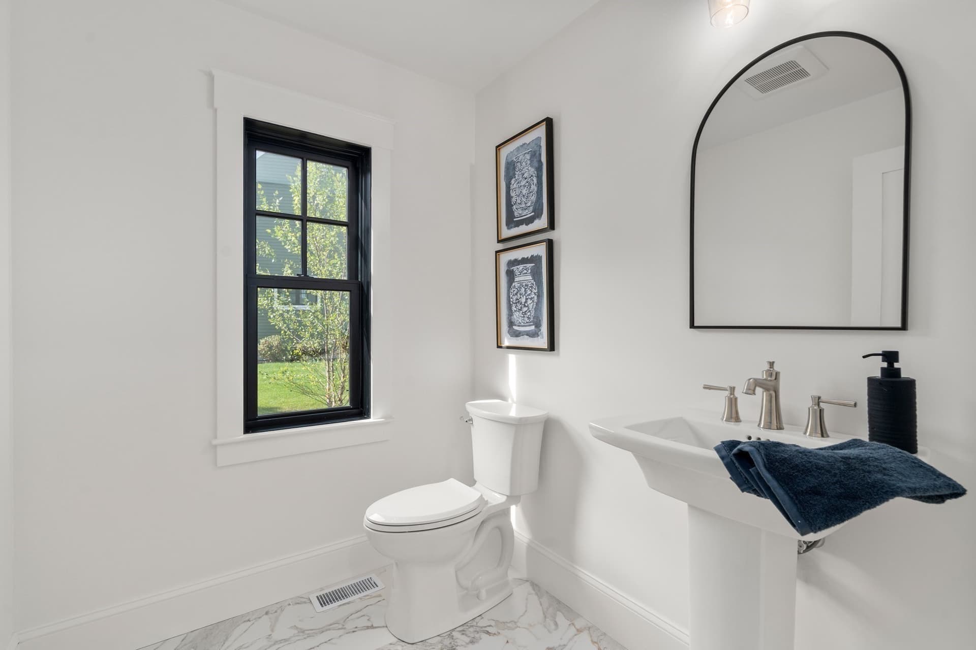 Condominium at 46 Sandwich Road # 46, Plymouth MA 02360, photo 24 of 42