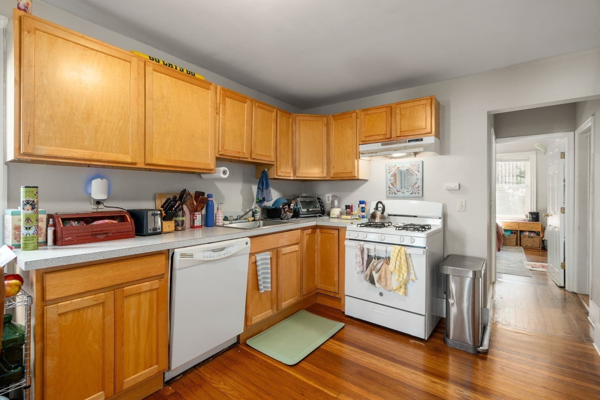 Multi Family at 166 Albion St, Somerville MA 02144, Somerville, photo 10 of 34