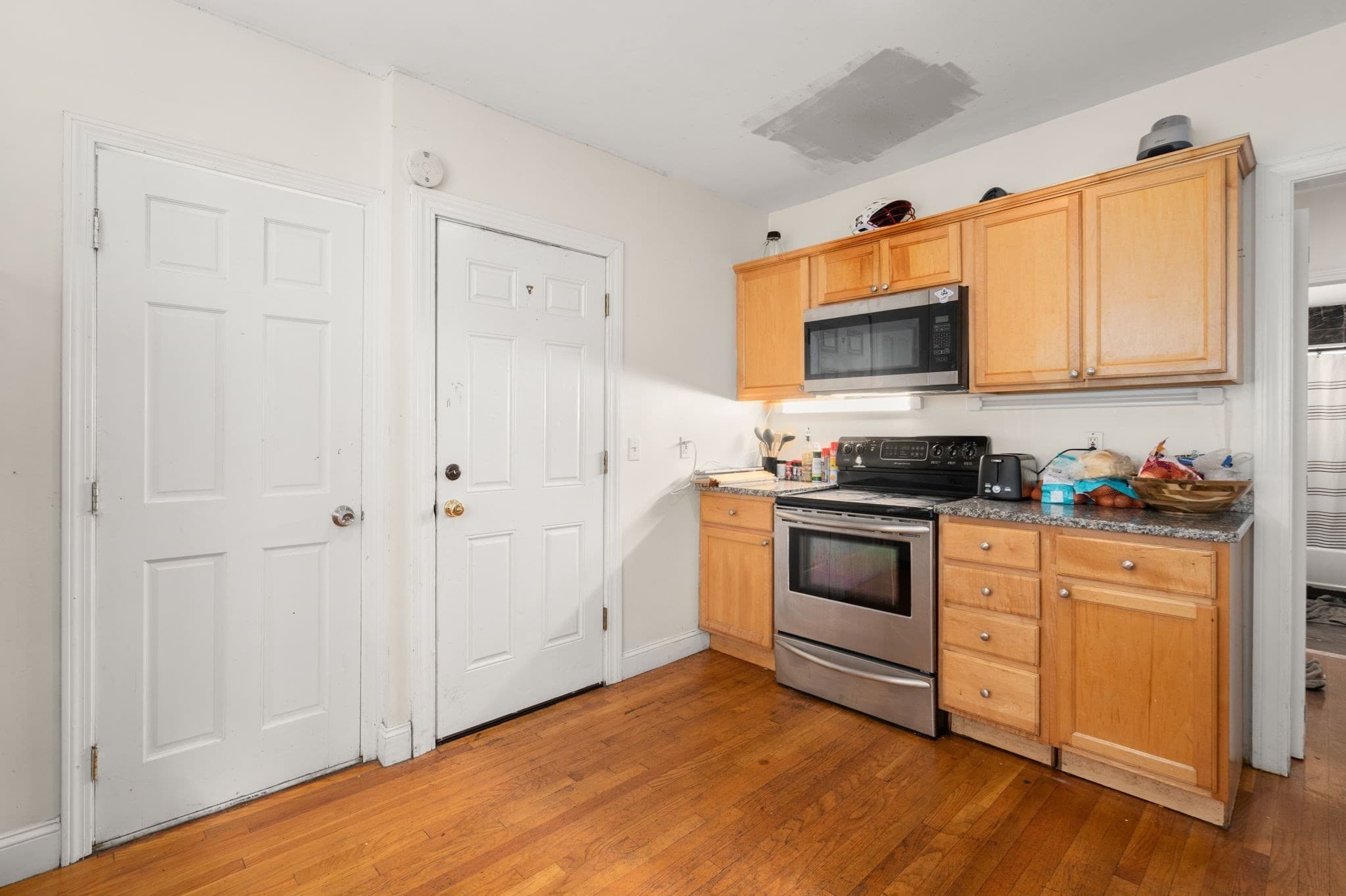 Multi Family at 74 Ashford St, Boston MA 02134, Boston, photo 8 of 35