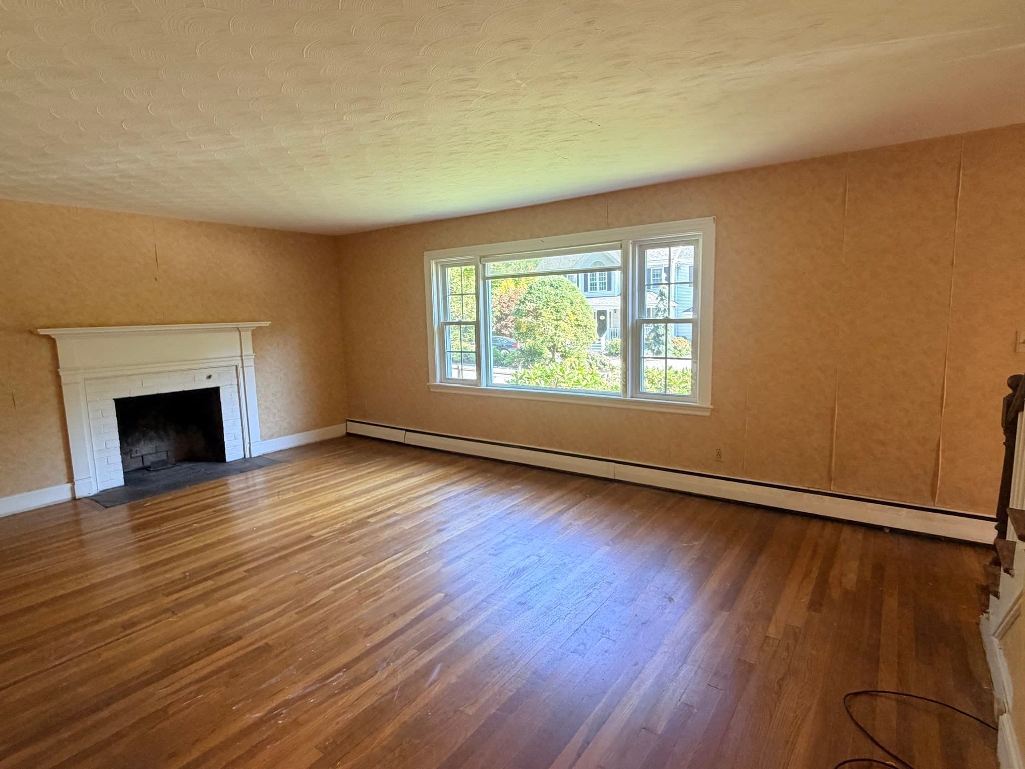 Single Family Residence at 130 Central St, North Reading MA 01864, photo 14 of 32