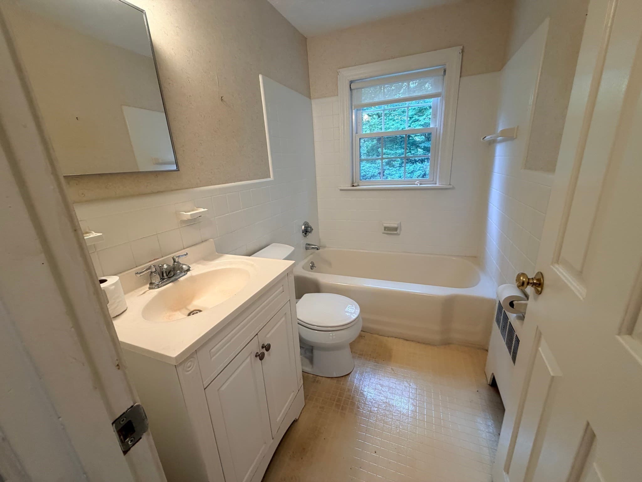 Single Family Residence at 130 Central St, North Reading MA 01864, photo 21 of 32