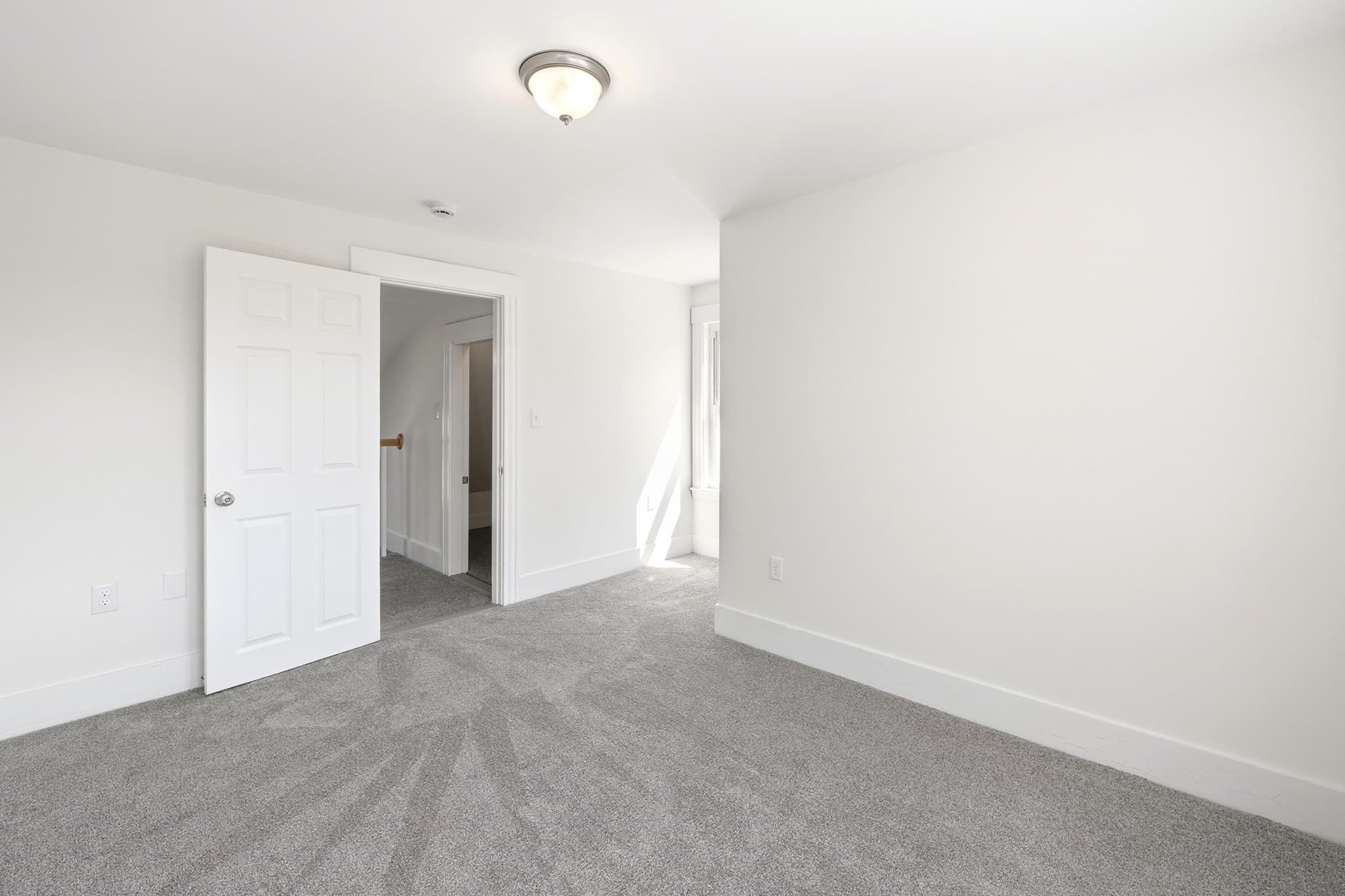 2 Family - 2 Units Up/Down at 24 Birch St, Lynn MA 01902, Lynn, photo 27 of 35