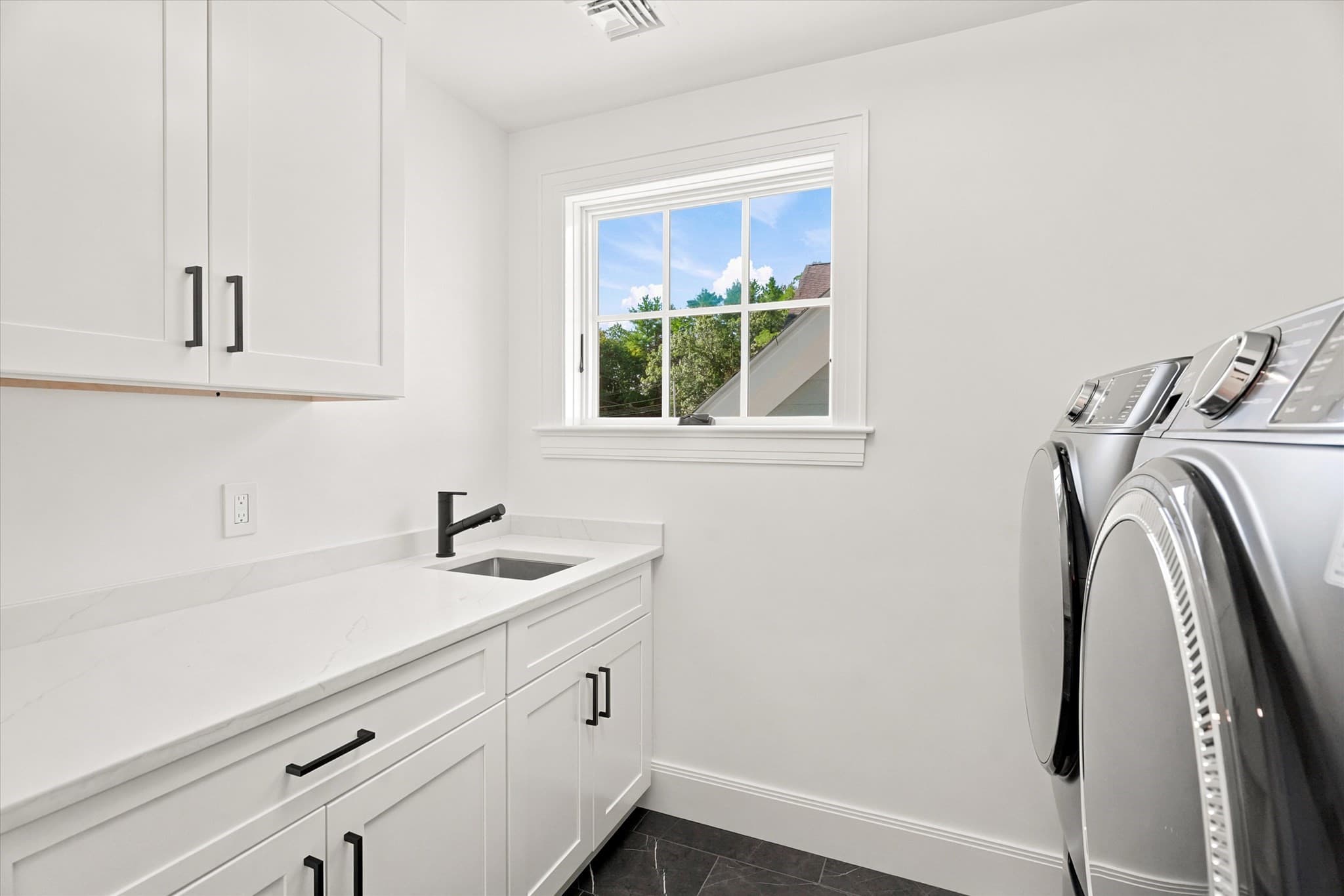 Single Family Residence at 6 Plant St, Newburyport MA 01950, Newburyport, photo 28 of 42