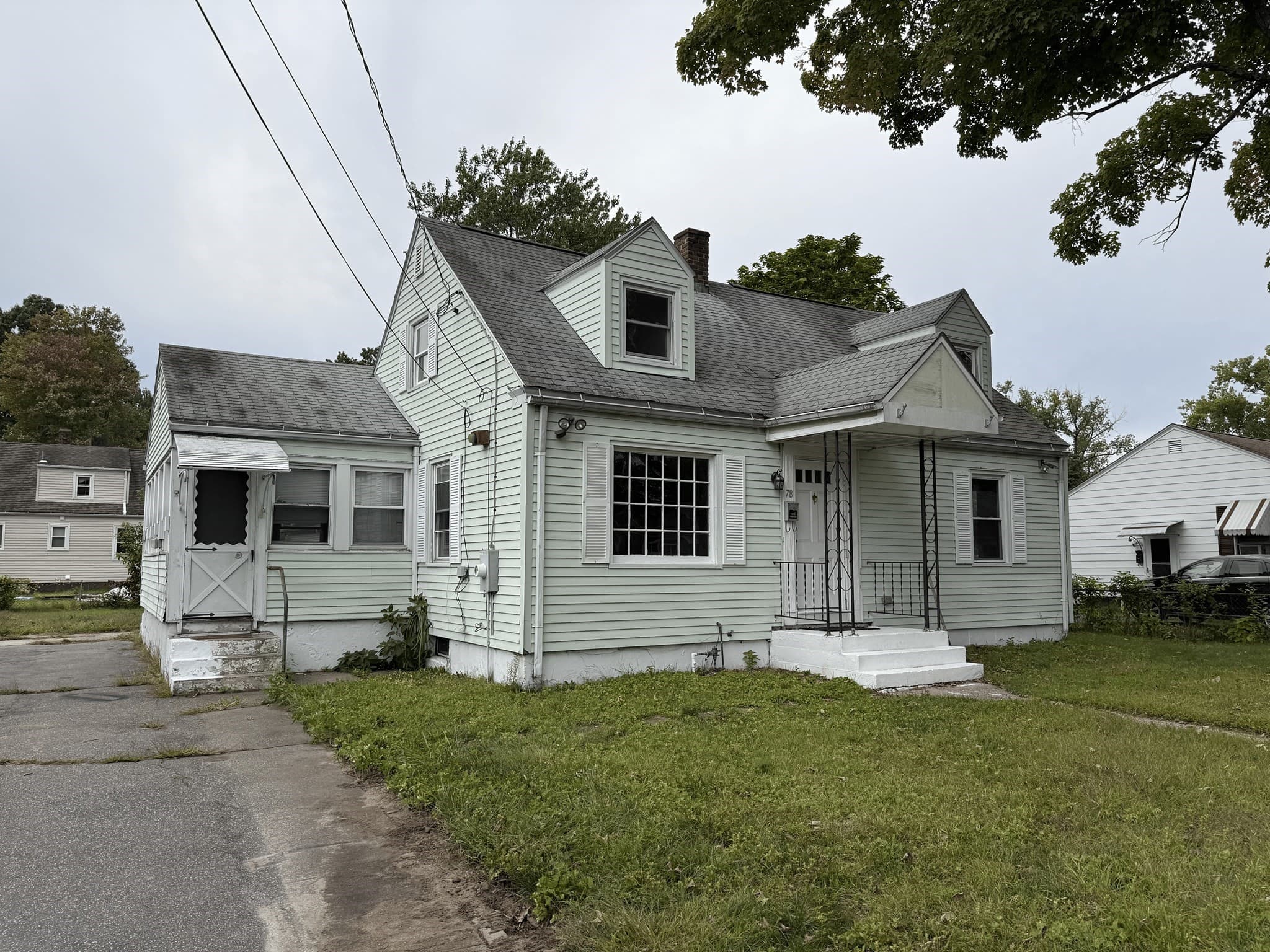 78 Massreco St, Springfield MA 01109