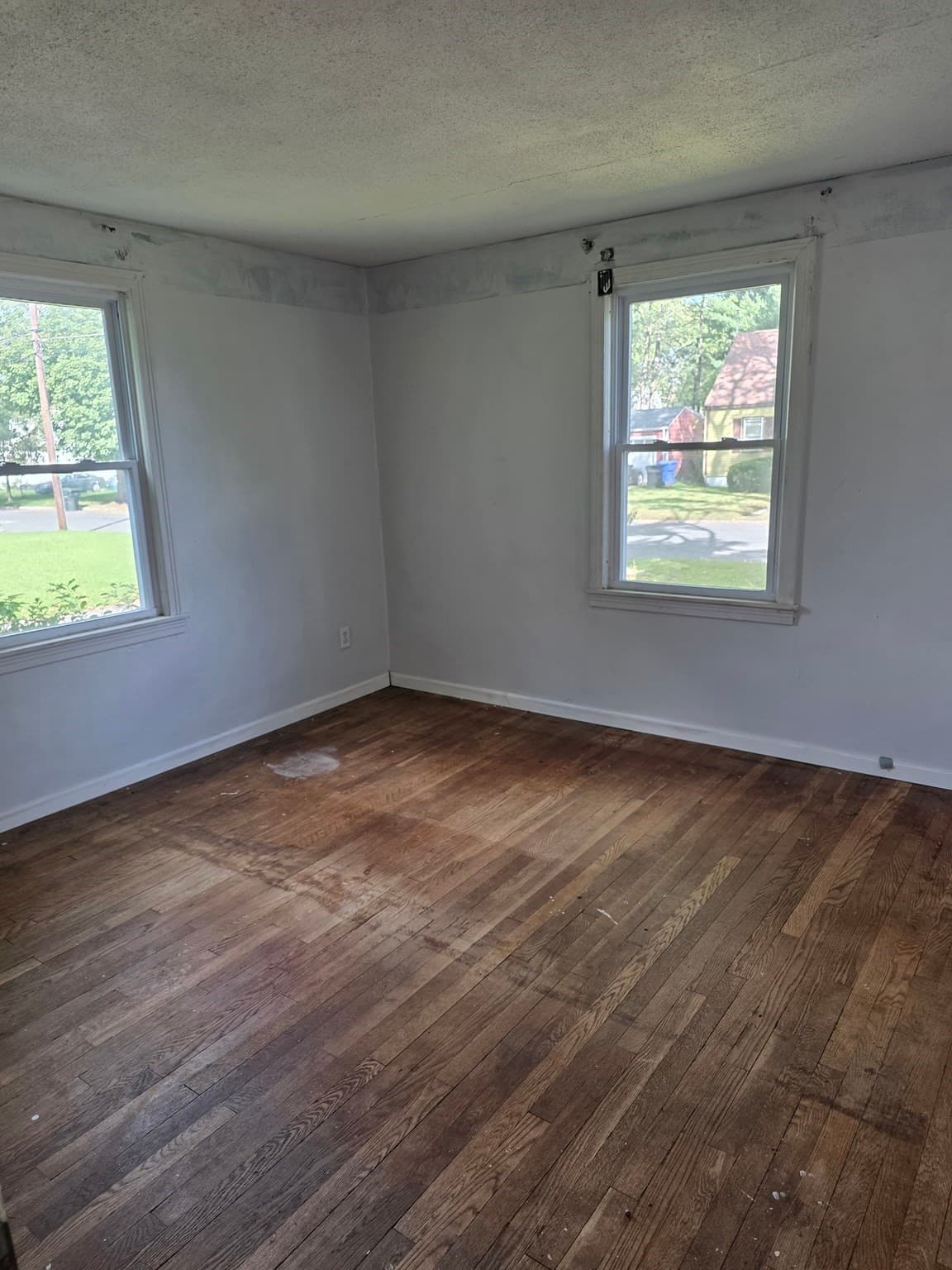 Single Family Residence at 78 Massreco St, Springfield MA 01109, Springfield, photo 5 of 13