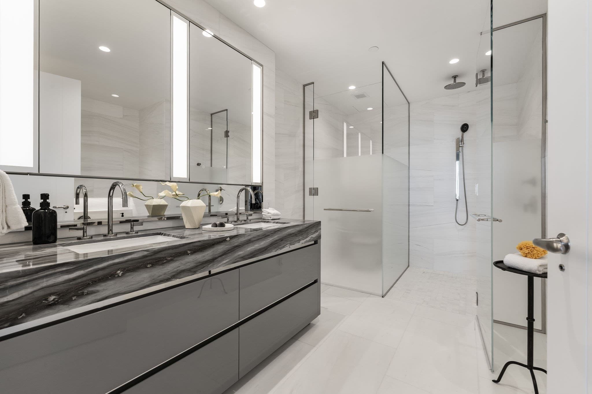 Condominium at 682 Atlantic Avenue # 3702, Boston MA 02110, Boston, photo 14 of 41