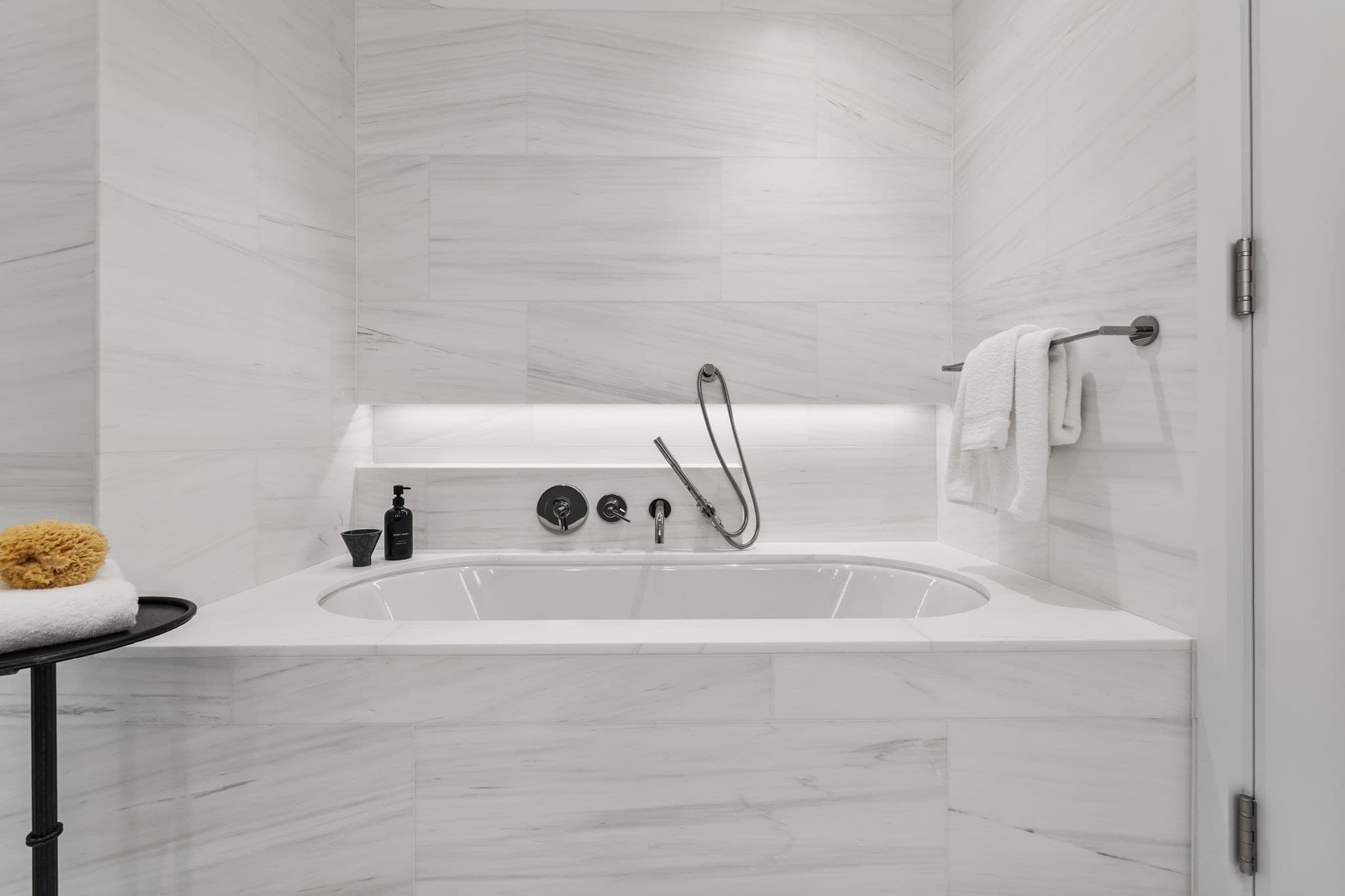 Condominium at 682 Atlantic Avenue # 3702, Boston MA 02110, Boston, photo 15 of 41