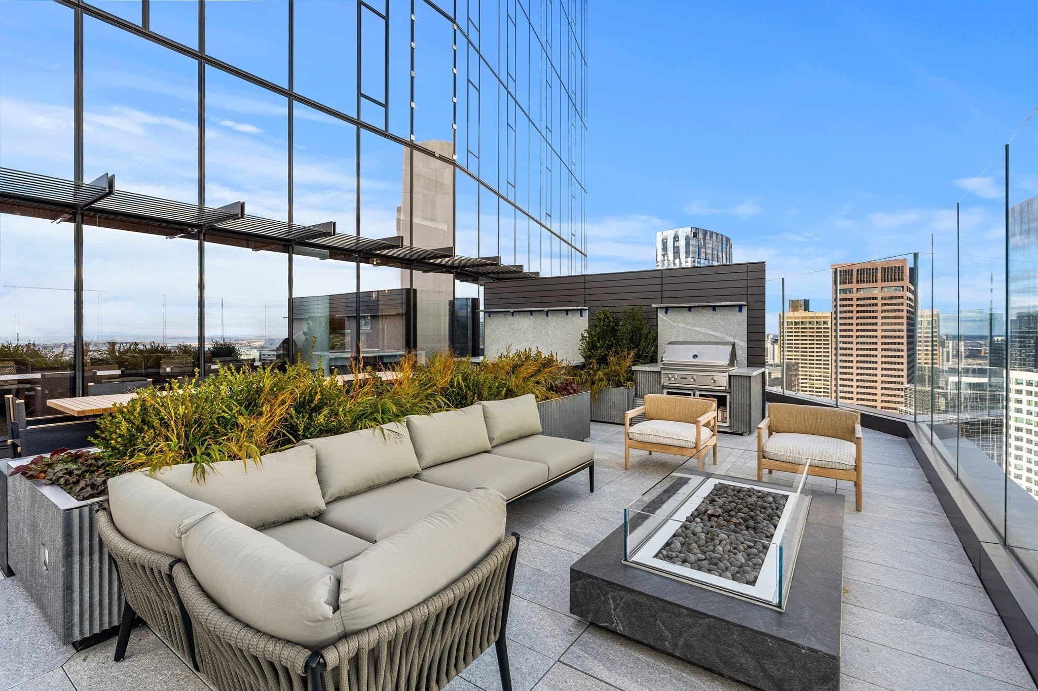 Condominium at 682 Atlantic Avenue # 3702, Boston MA 02110, Boston, photo 40 of 41