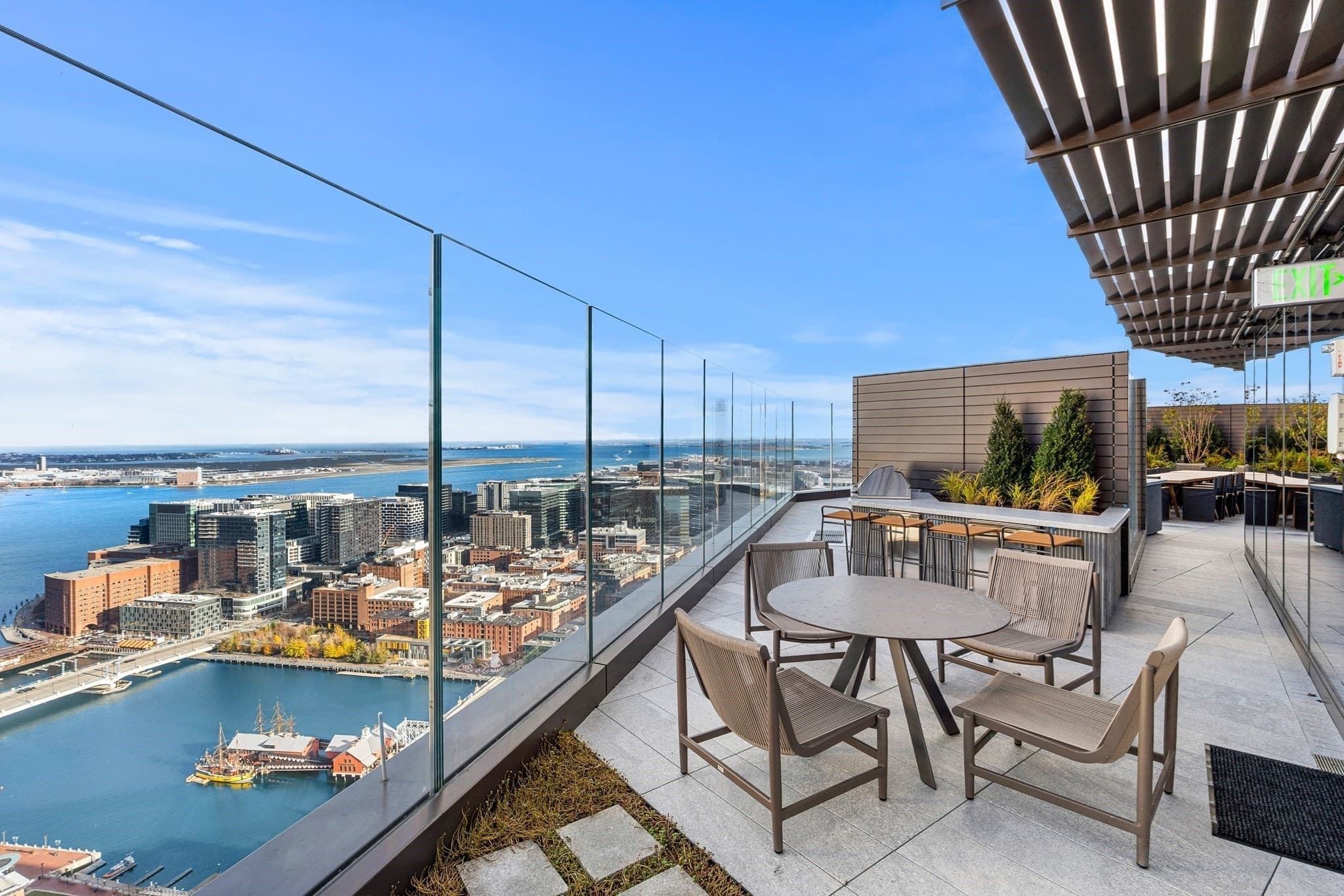 Condominium at 682 Atlantic Avenue # 3702, Boston MA 02110, Boston, photo 39 of 41