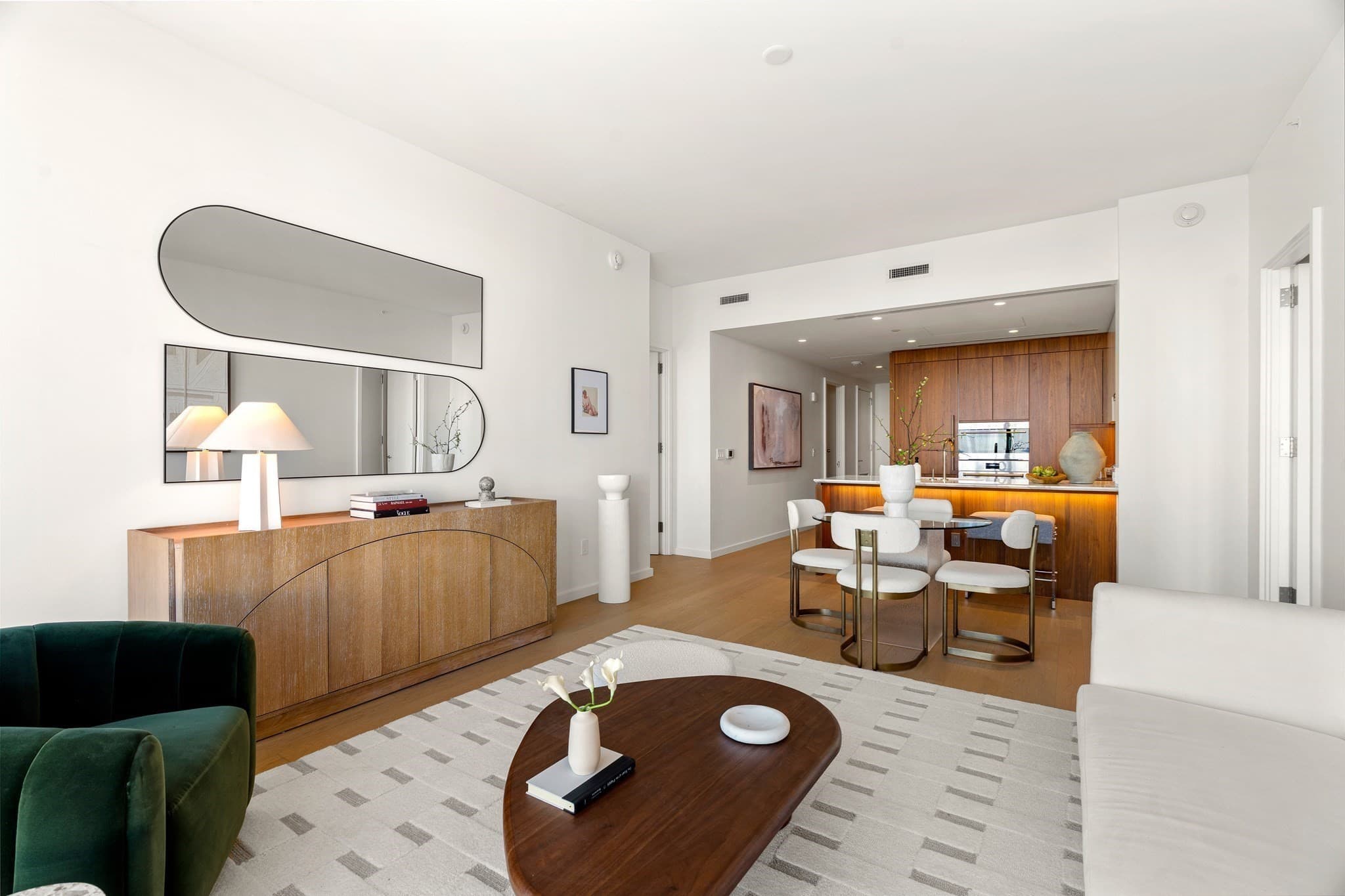 Condominium at 682 Atlantic Avenue # 3707, Boston MA 02110, Boston, photo 5 of 42