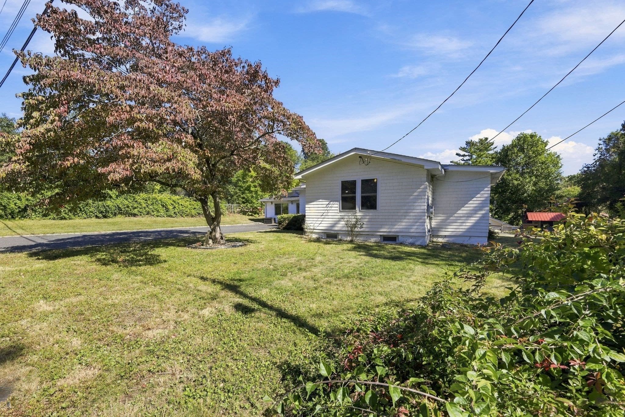 Single Family Residence at 16 Oak St, Southwick MA 01077, Southwick, photo 3 of 41