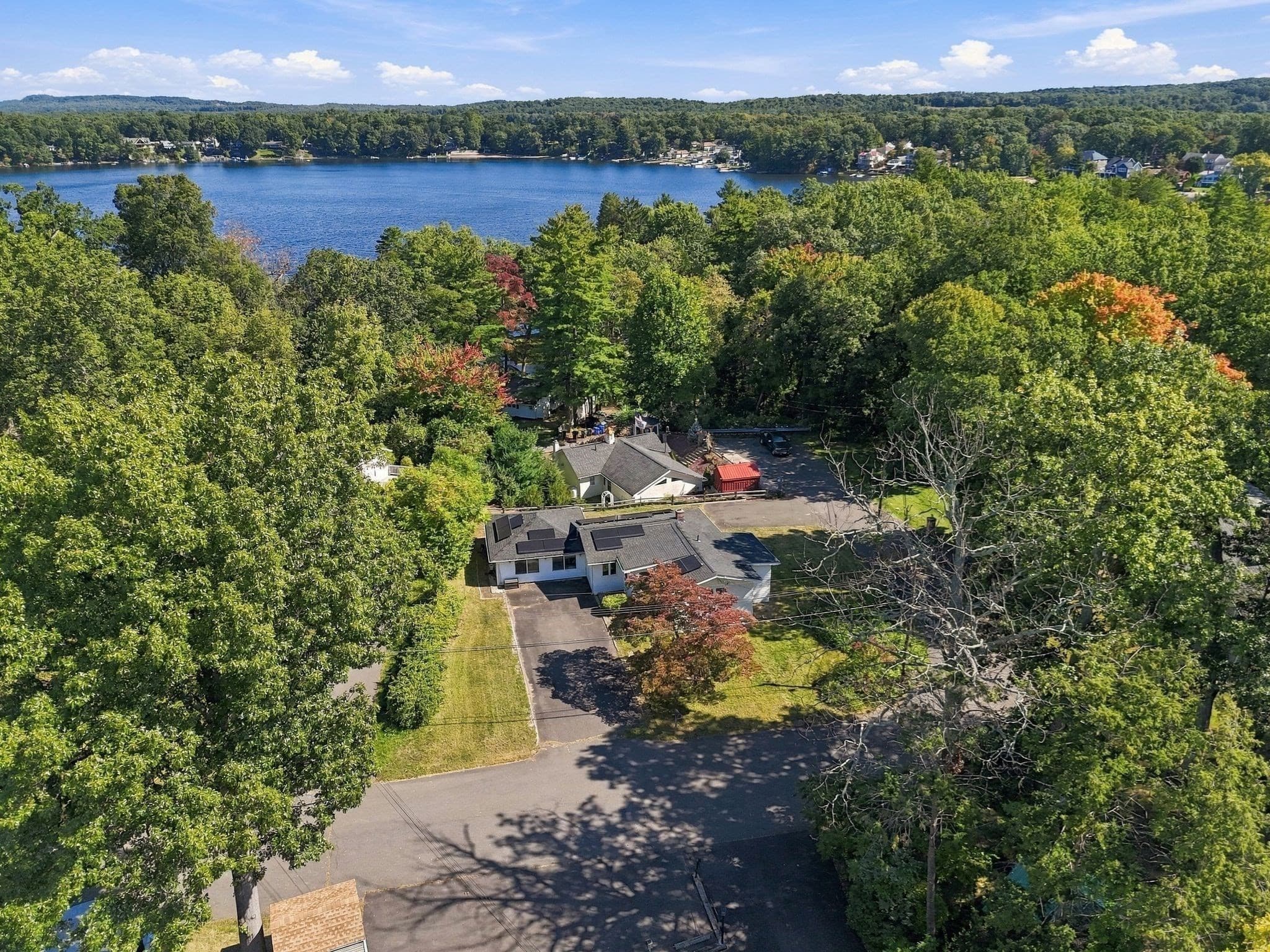Single Family Residence at 16 Oak St, Southwick MA 01077, Southwick, photo 5 of 41