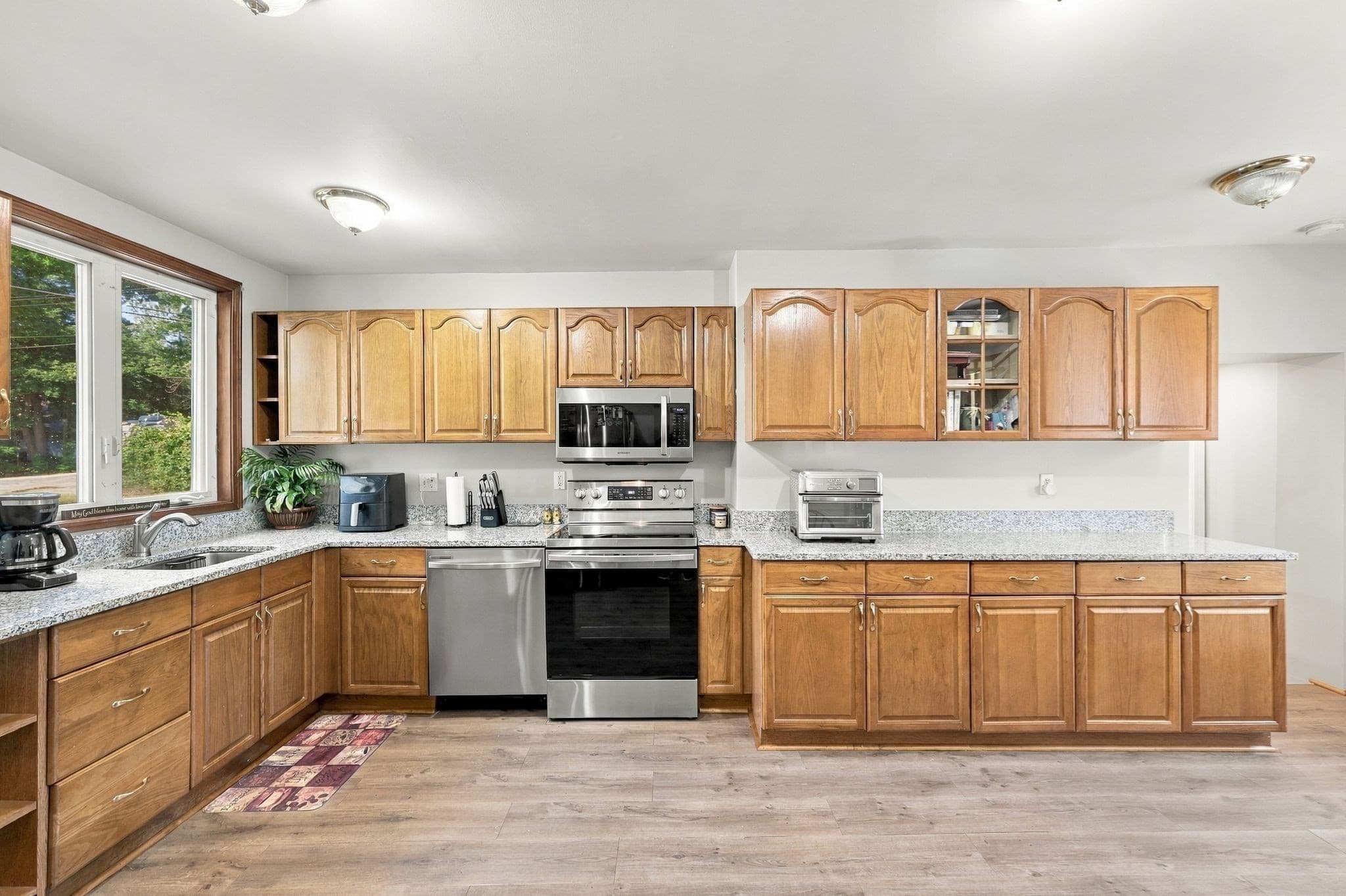 Single Family Residence at 16 Oak St, Southwick MA 01077, Southwick, photo 20 of 41