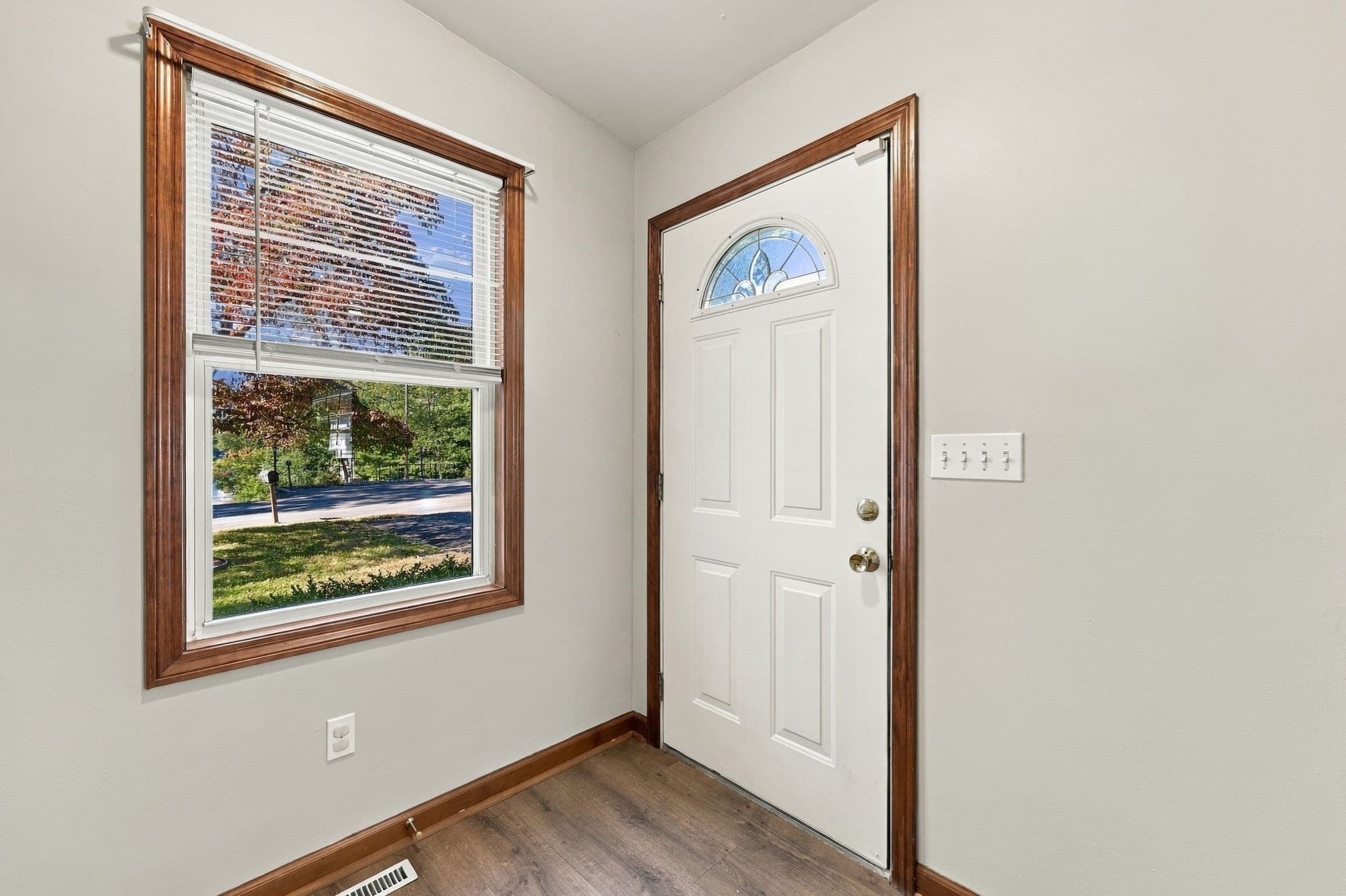 Single Family Residence at 16 Oak St, Southwick MA 01077, Southwick, photo 9 of 41