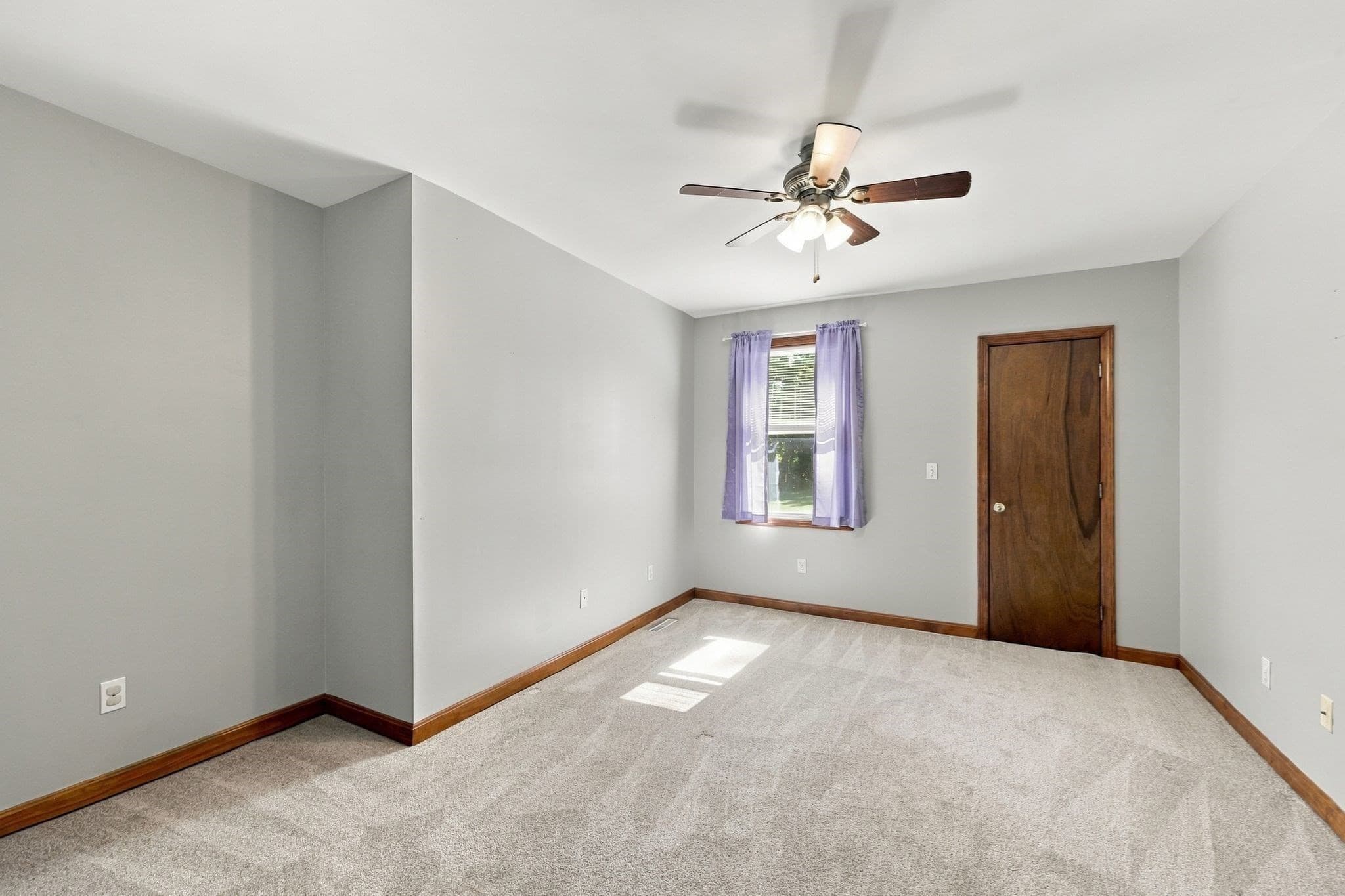 Single Family Residence at 16 Oak St, Southwick MA 01077, Southwick, photo 31 of 41