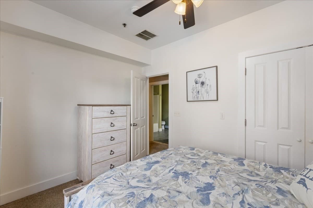 Condominium at 4 Mechanic St # 1, Merrimac MA 01860, Merrimac, photo 18 of 32