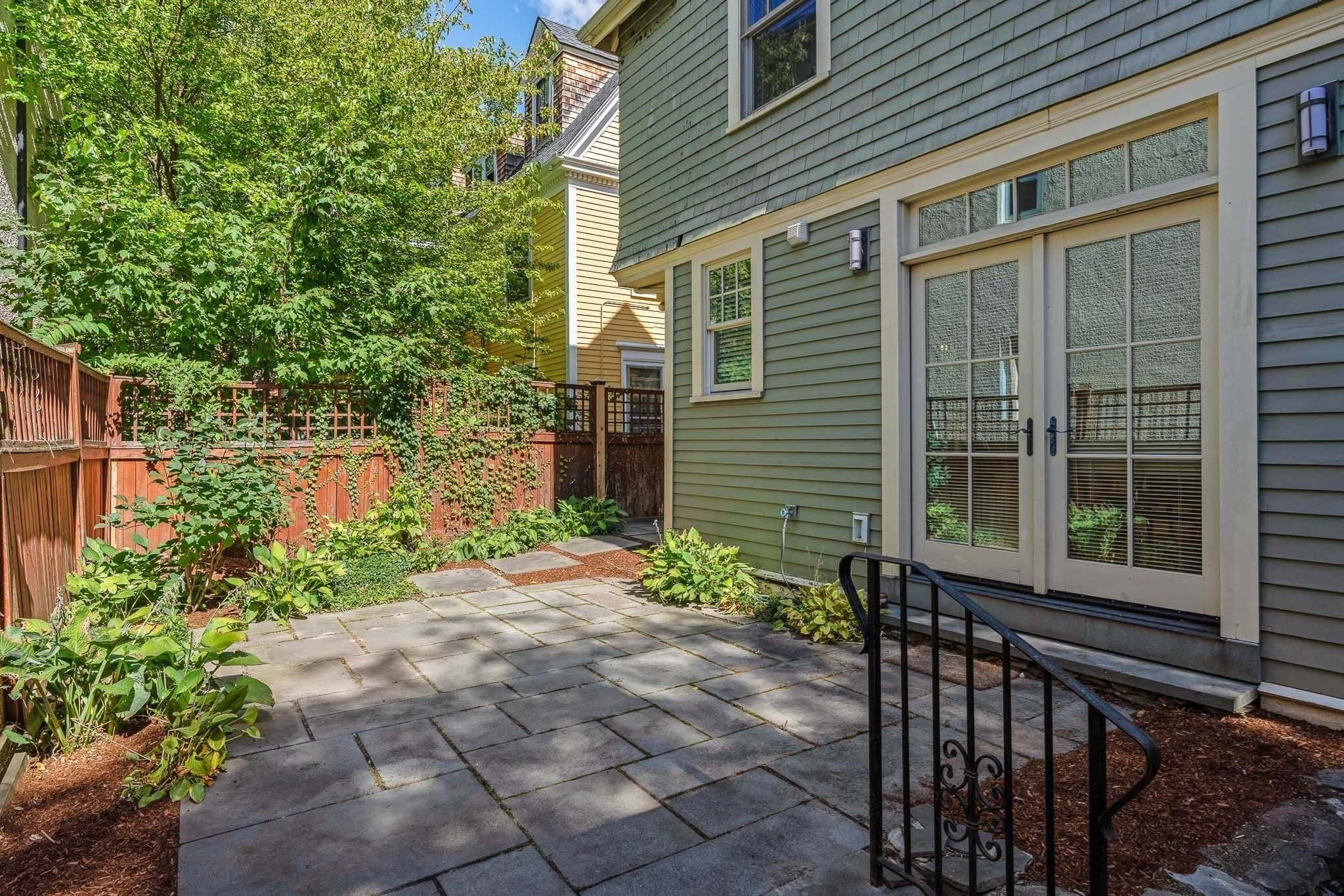 Condominium at 35 Gorham St # 35, Cambridge MA 02138, Cambridge, photo 32 of 34