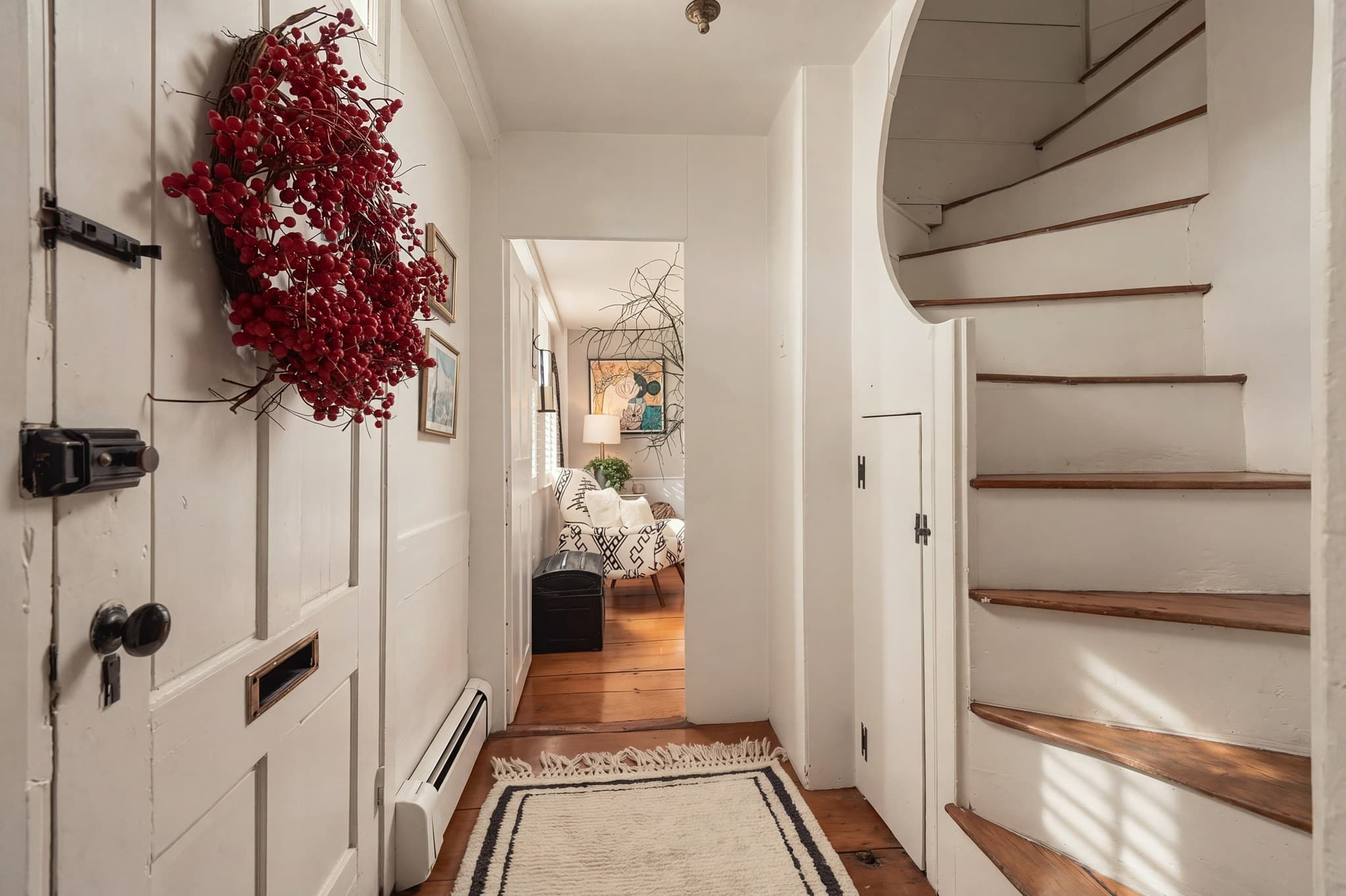 Single Family Residence at 217 North St, Hingham MA 02043, Hingham, photo 2 of 42