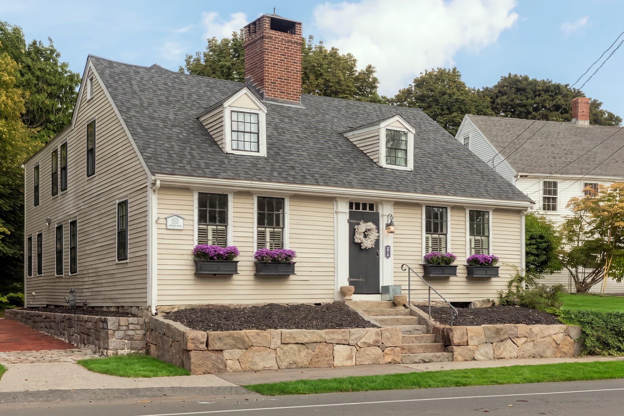 217 North St, Hingham MA 02043
