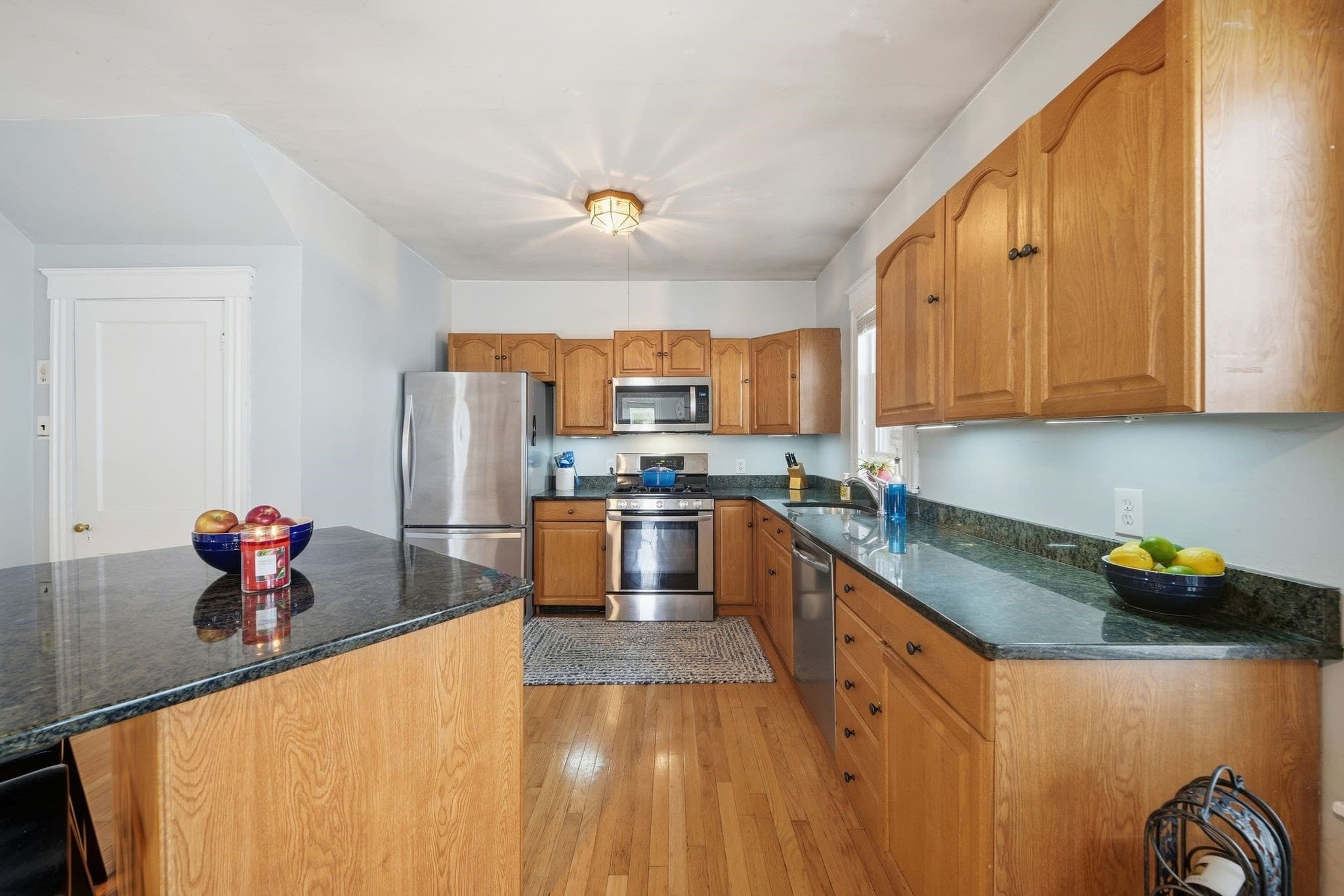 Single Family Residence at 196 Middlesex St, North Andover MA 01845, North Andover, photo 10 of 42
