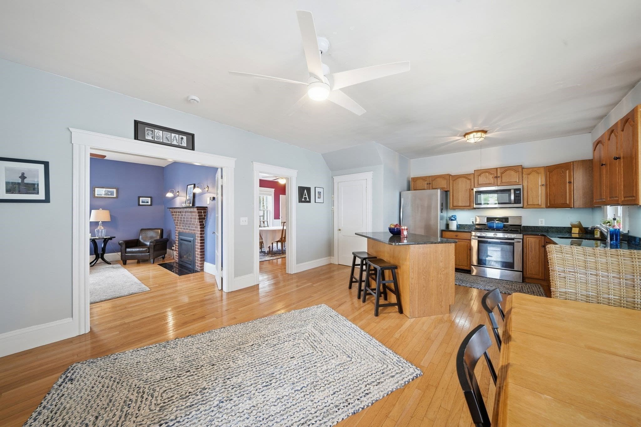 Single Family Residence at 196 Middlesex St, North Andover MA 01845, North Andover, photo 8 of 42