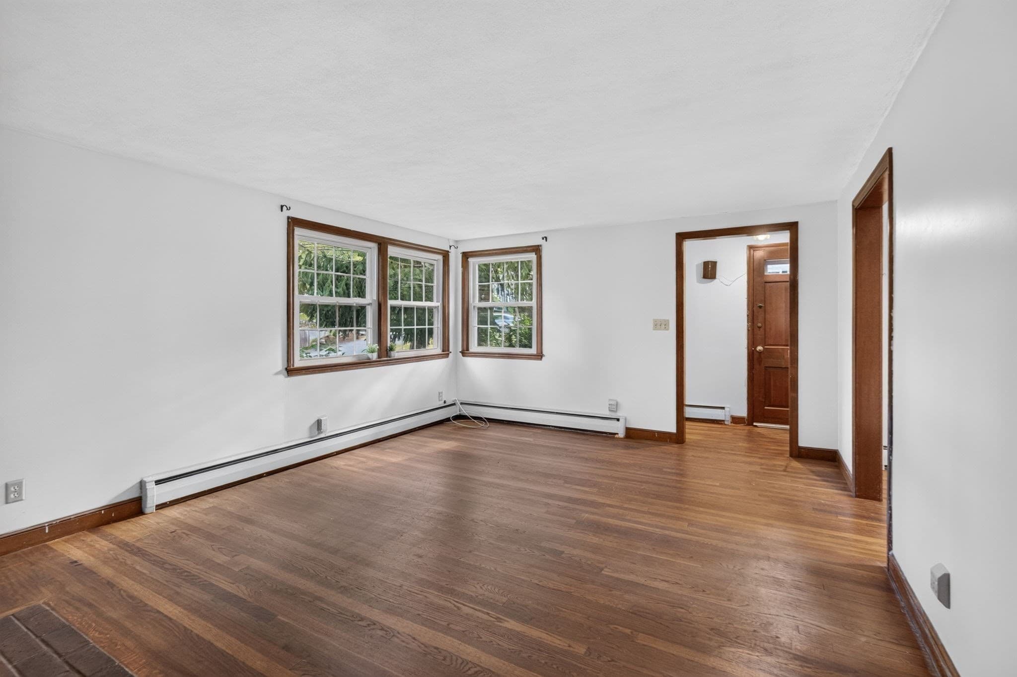 Single Family Residence at 24 Grapevine Ave, Lexington MA 02421, Lexington, photo 3 of 24