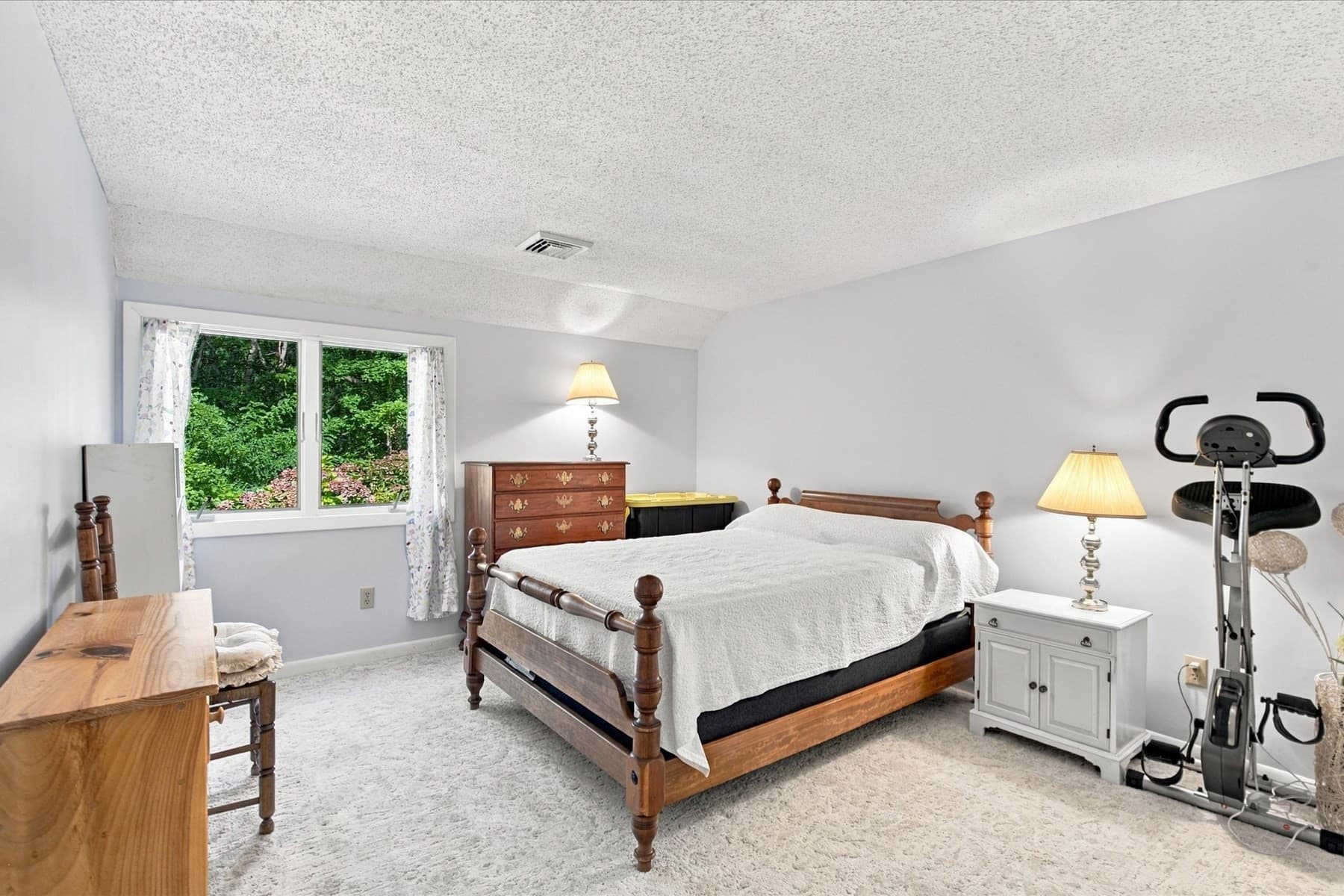 Condominium at 14 Woodrise # 14, Falmouth MA 02540, Falmouth, photo 13 of 31