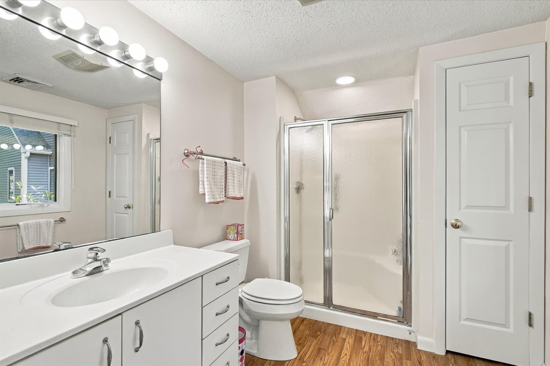 Condominium at 14 Woodrise # 14, Falmouth MA 02540, Falmouth, photo 21 of 31