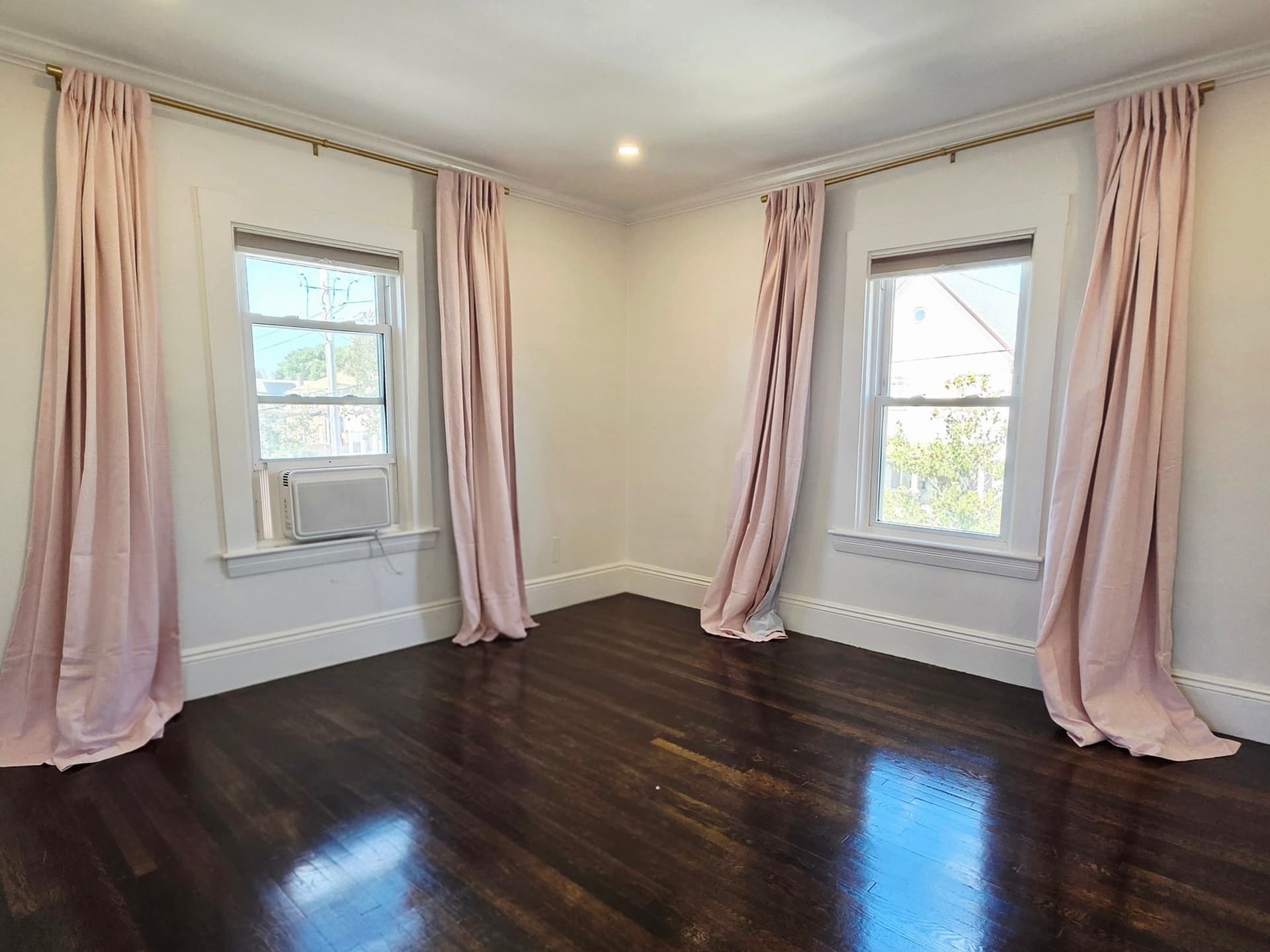Single Family Residence at 14 Everett Street # 14, Everett MA 02149, photo 15 of 27