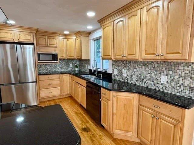 Single Family Residence at 57 Ashland Ave, Methuen MA 01844, Methuen, photo 3 of 37