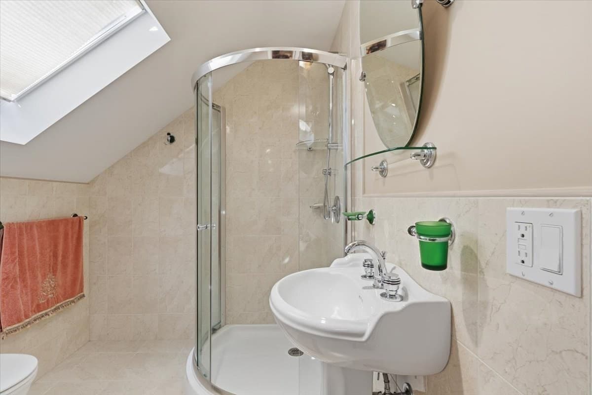 Condominium at 25 Hamlet Street # 25, Newton MA 02459, Newton, photo 16 of 25