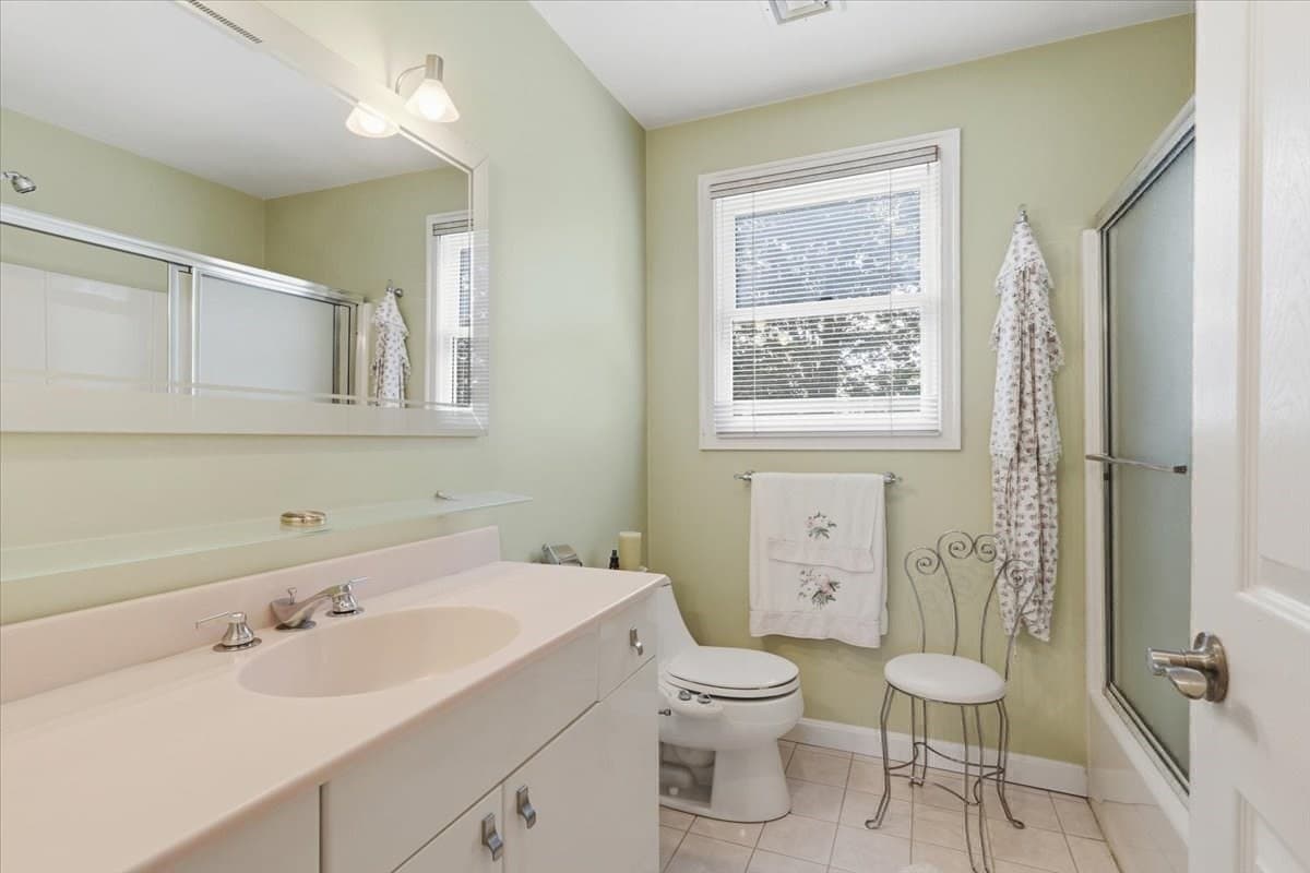 Condominium at 25 Hamlet Street # 25, Newton MA 02459, Newton, photo 11 of 25