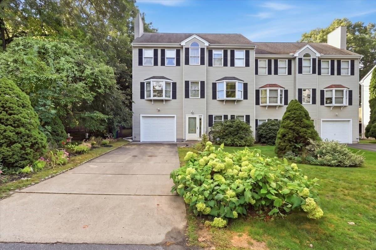 Condominium at 25 Hamlet Street # 25, Newton MA 02459, Newton, photo 19 of 25