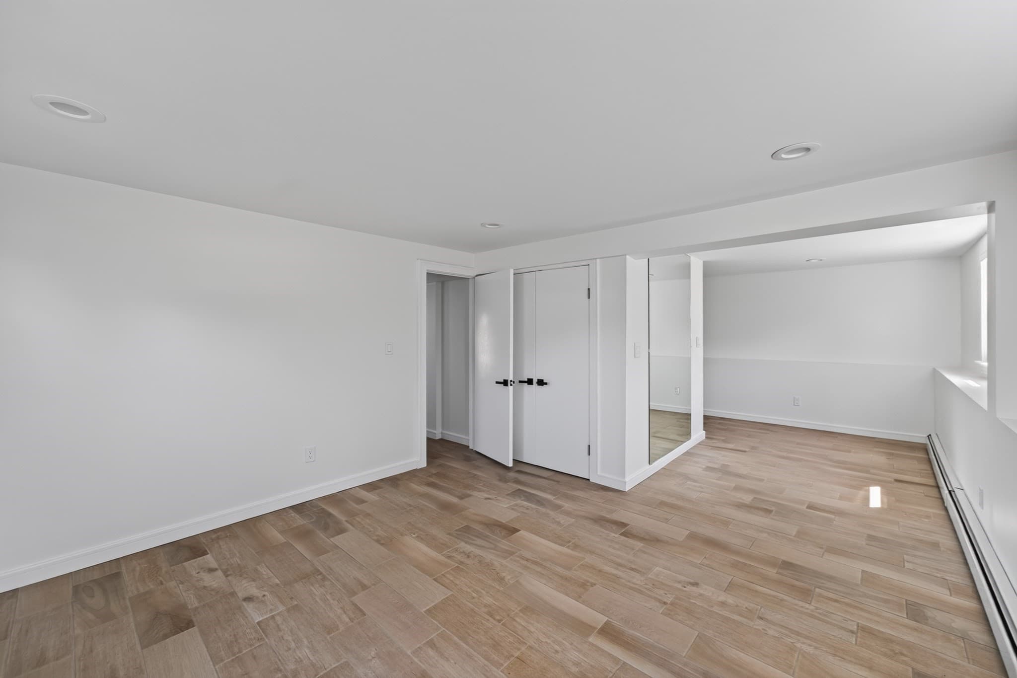 Single Family Residence at 585 N Eastern Ave, Fall River MA 02720, Fall River, photo 27 of 30