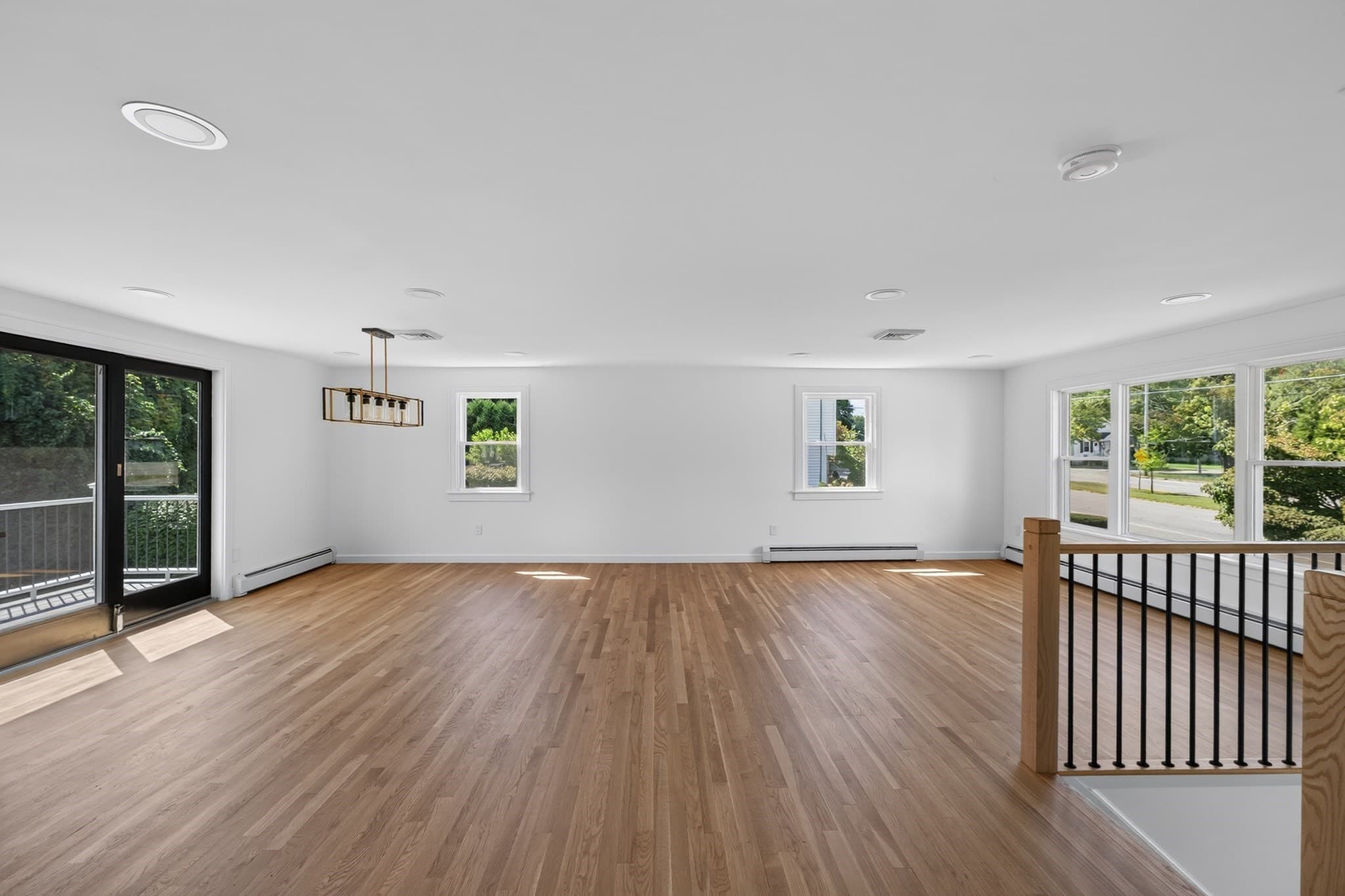 Single Family Residence at 585 N Eastern Ave, Fall River MA 02720, Fall River, photo 13 of 30