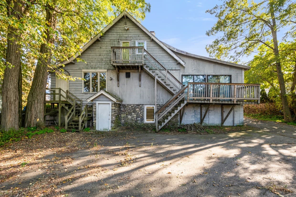 105 Hartford Tpke, Shrewsbury MA 01545