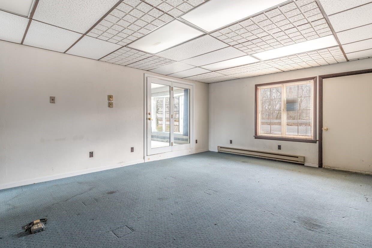 Commercial Sale at 105 Hartford Tpke, Shrewsbury MA 01545, Shrewsbury, photo 8 of 31