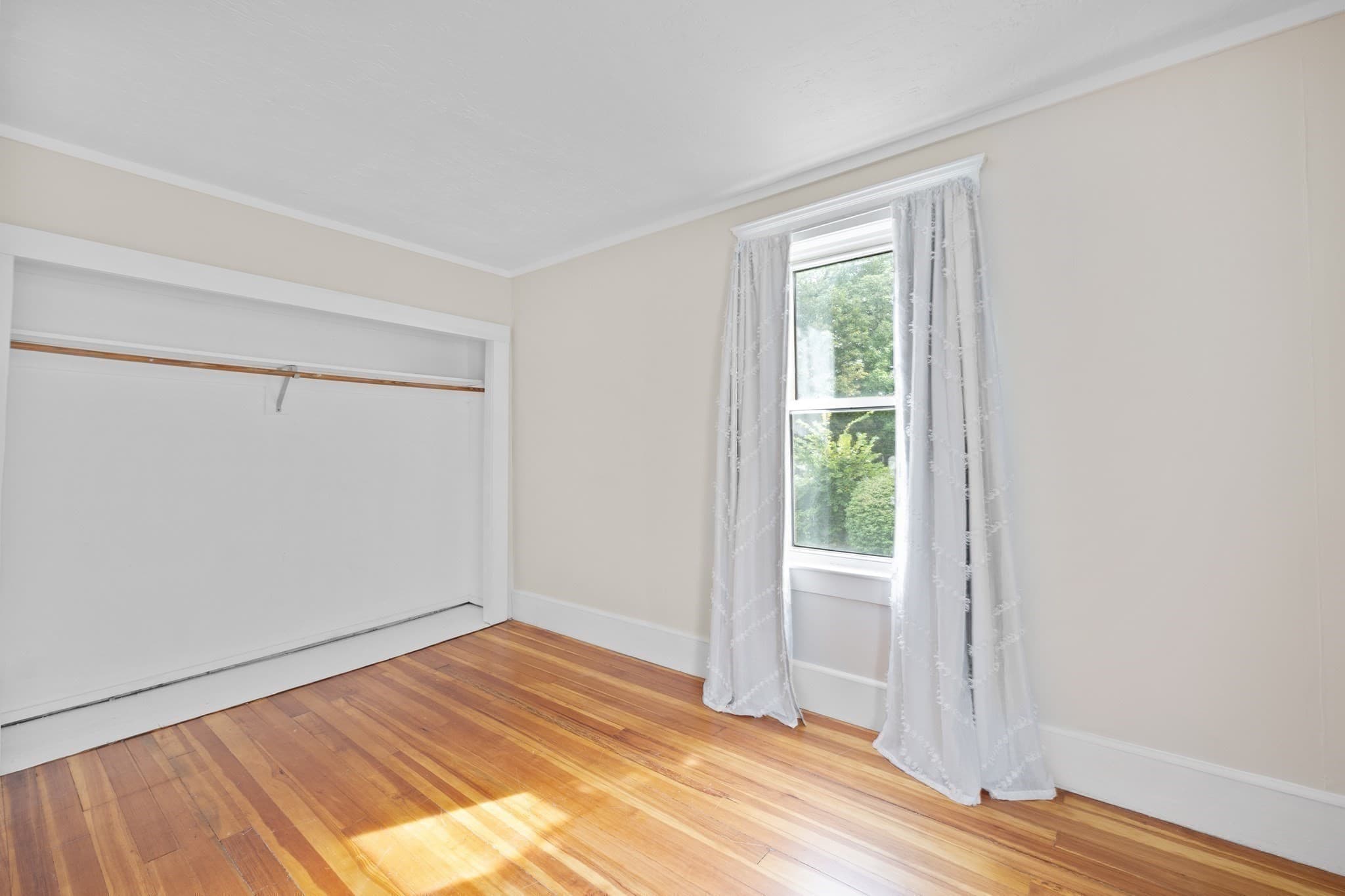 Single Family Residence at 272 Shaw St, Lowell MA 01851, Lowell, photo 15 of 16