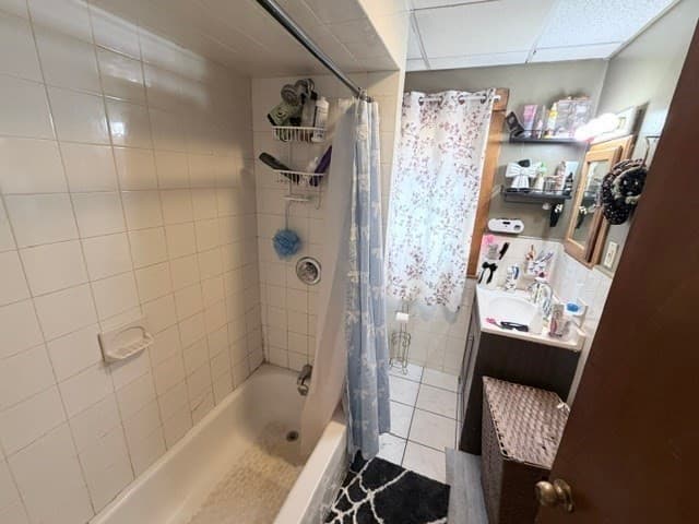 Multi Family at 525 Cottage St, New Bedford MA 02740, New Bedford, photo 15 of 23