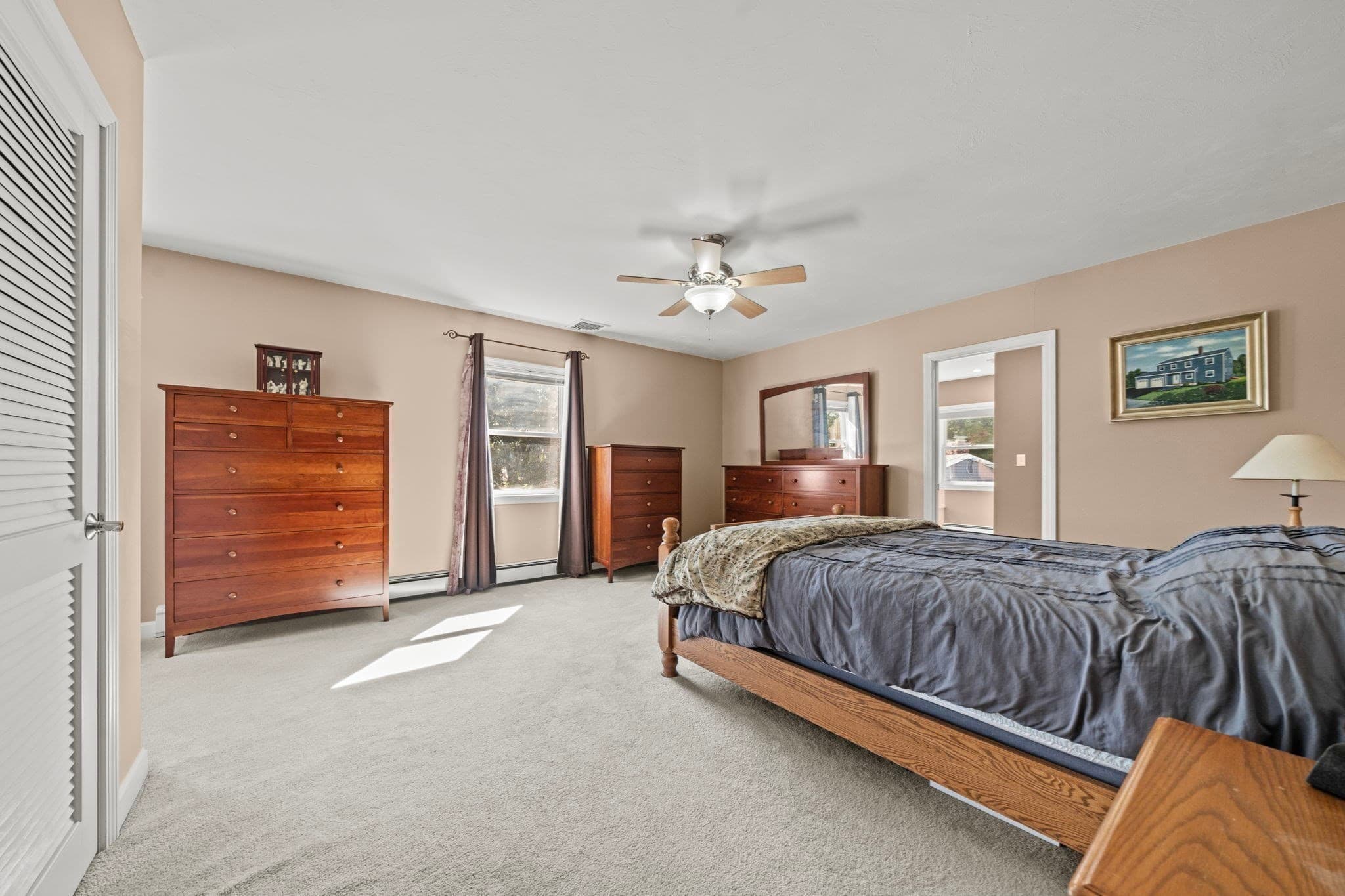 Single Family Residence at 11 Pilgrim Rd, Woburn MA 01801, Woburn, photo 14 of 34