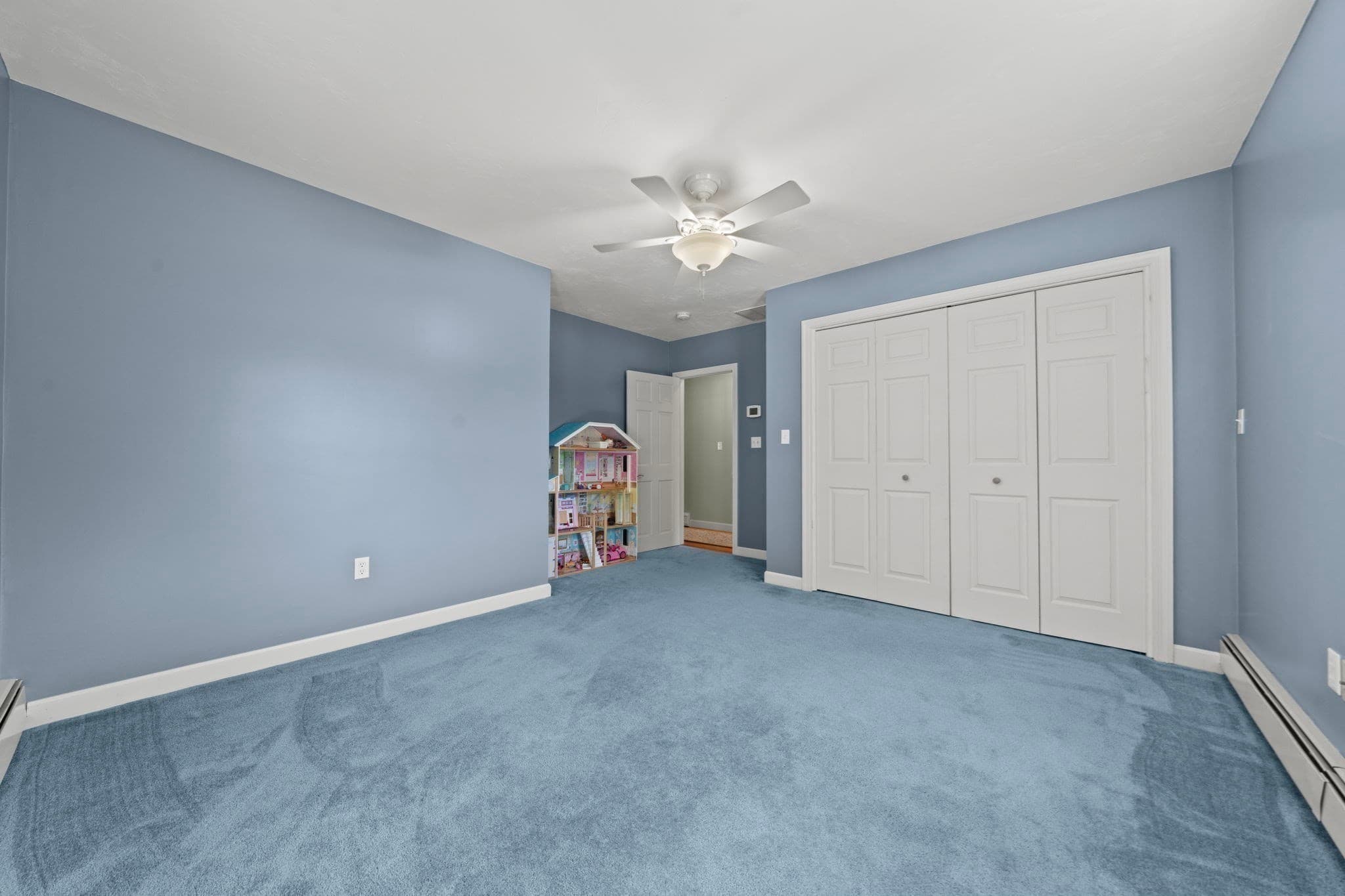Single Family Residence at 11 Pilgrim Rd, Woburn MA 01801, Woburn, photo 19 of 34