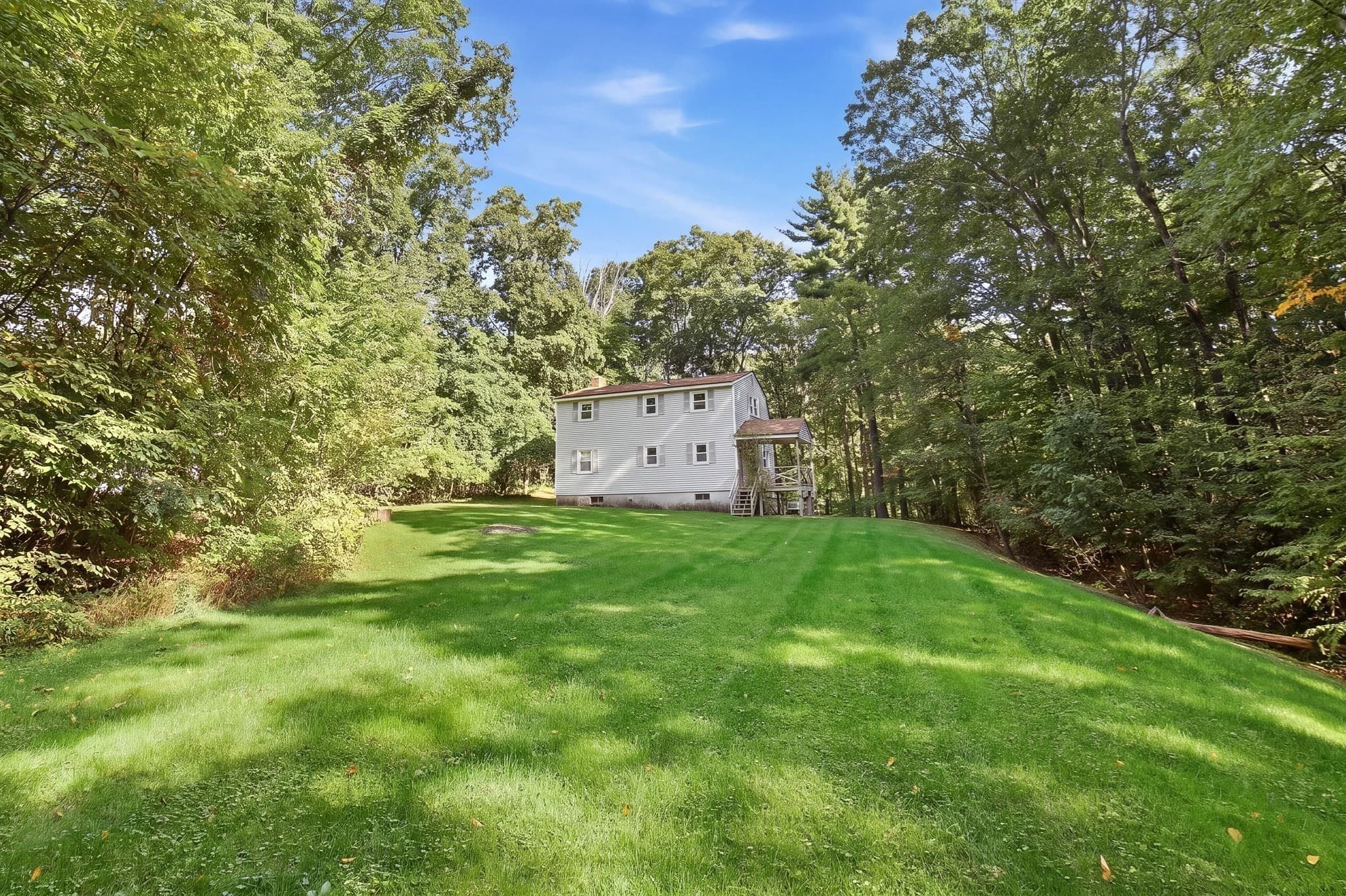 Single Family Residence at 100 Purgatory Rd, Sutton MA 01590, Sutton, photo 26 of 32