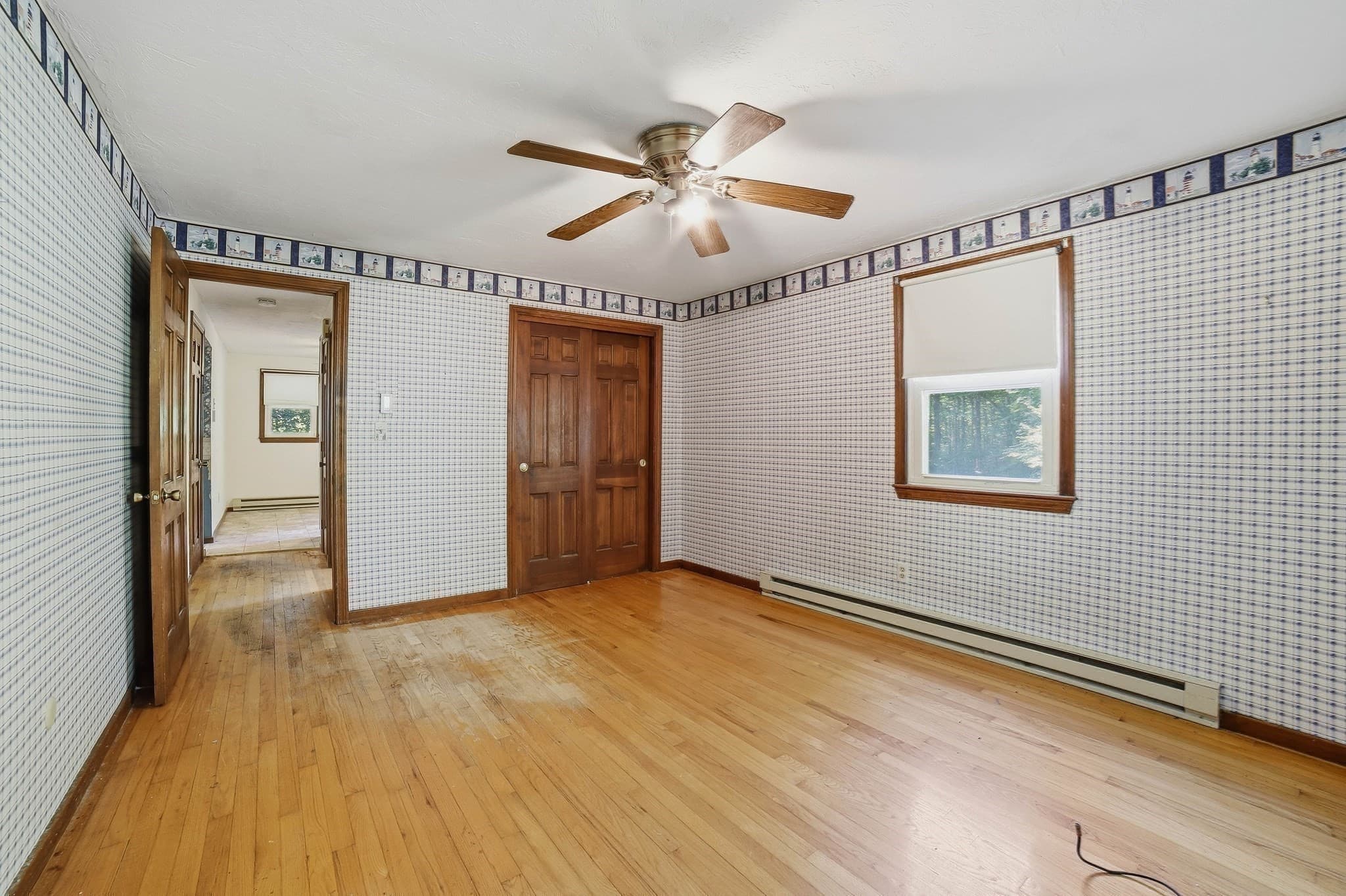 Single Family Residence at 100 Purgatory Rd, Sutton MA 01590, Sutton, photo 11 of 32