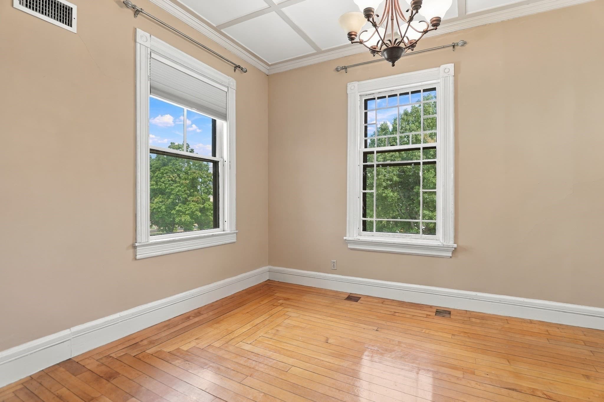 Condominium at 157 Nesmith Street # 9, Lowell MA 01852, Lowell, photo 15 of 32