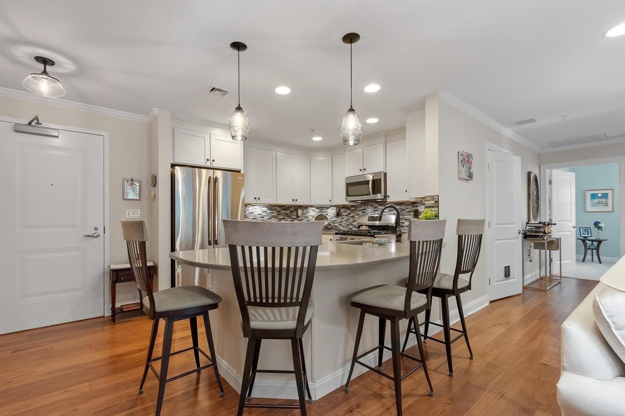 Condominium at 245 Cambridge Street # 302, Burlington MA 01803, Burlington, photo 4 of 32