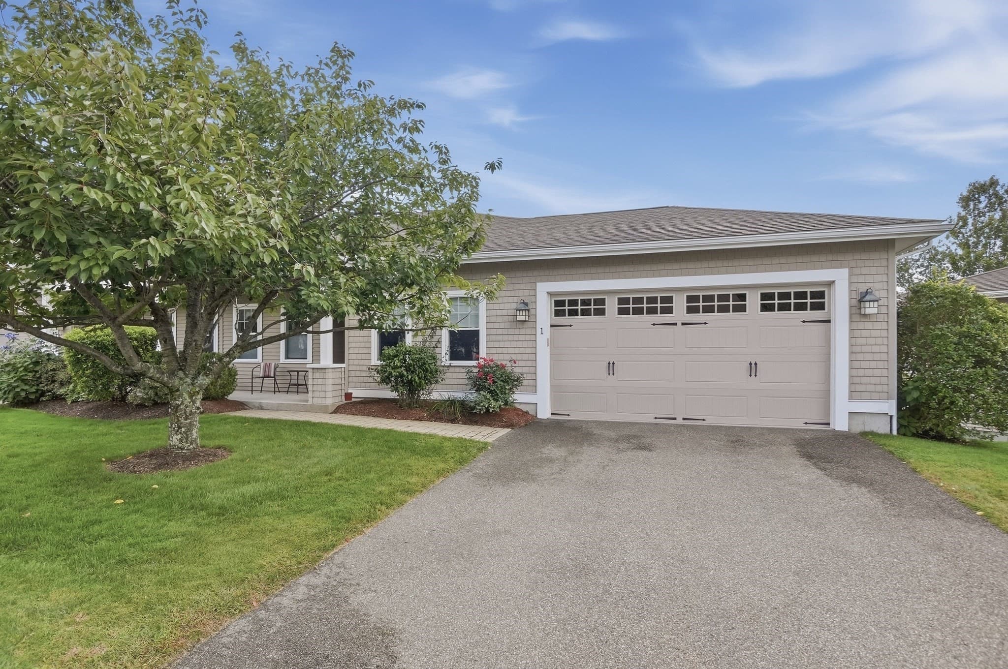 Condominium at 1 Hawthorne Path # 1, Milford MA 01757, Milford, photo 2 of 28